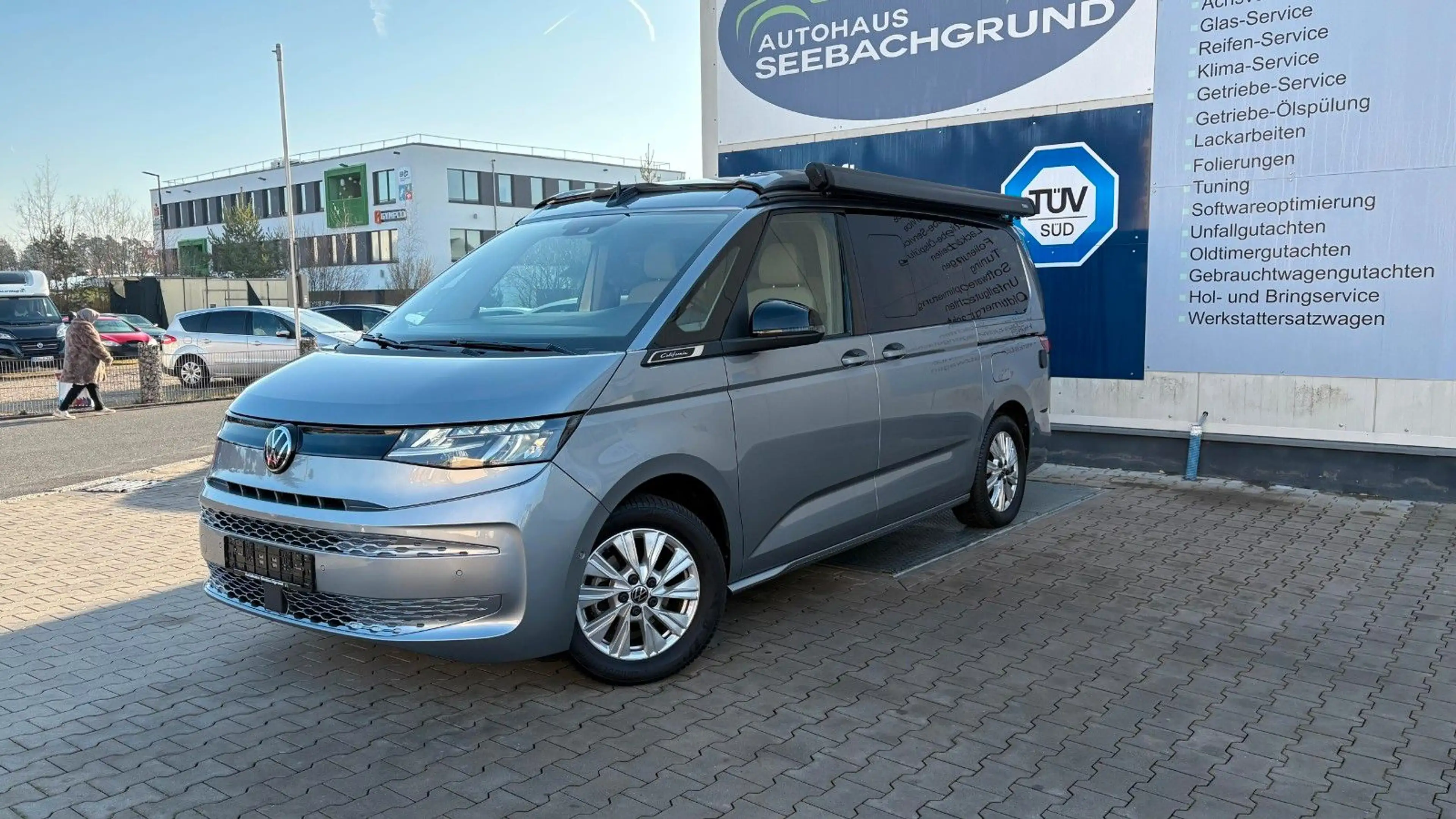Volkswagen T7 California T7 2.0TDI California Beach Camper AHK — photo 12