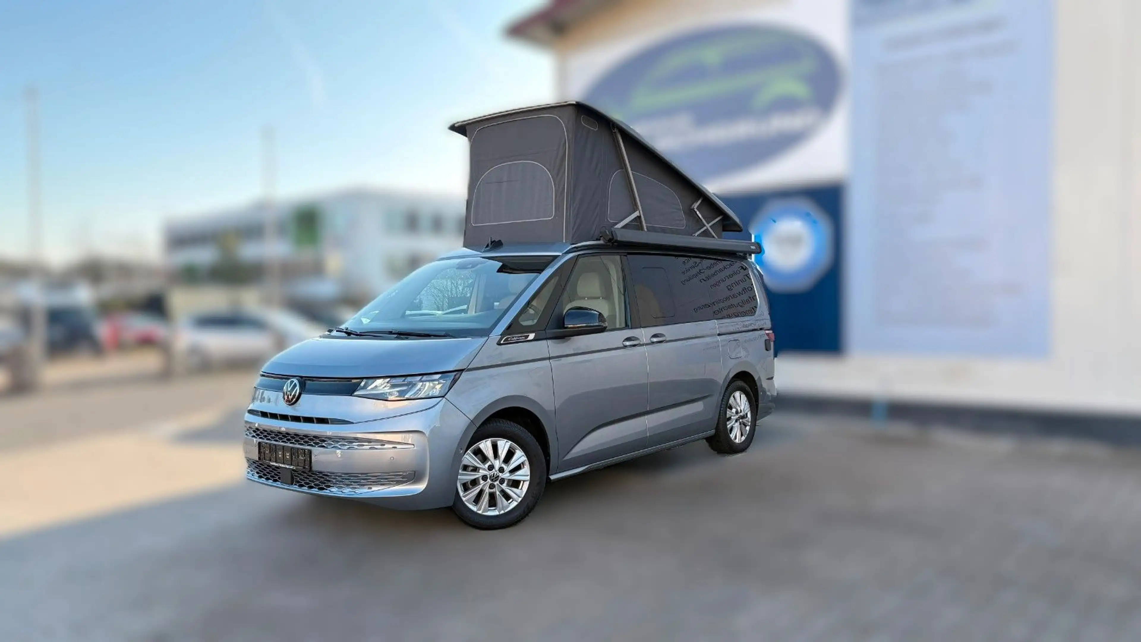 Volkswagen T7 California T7 2.0TDI California Beach Camper AHK