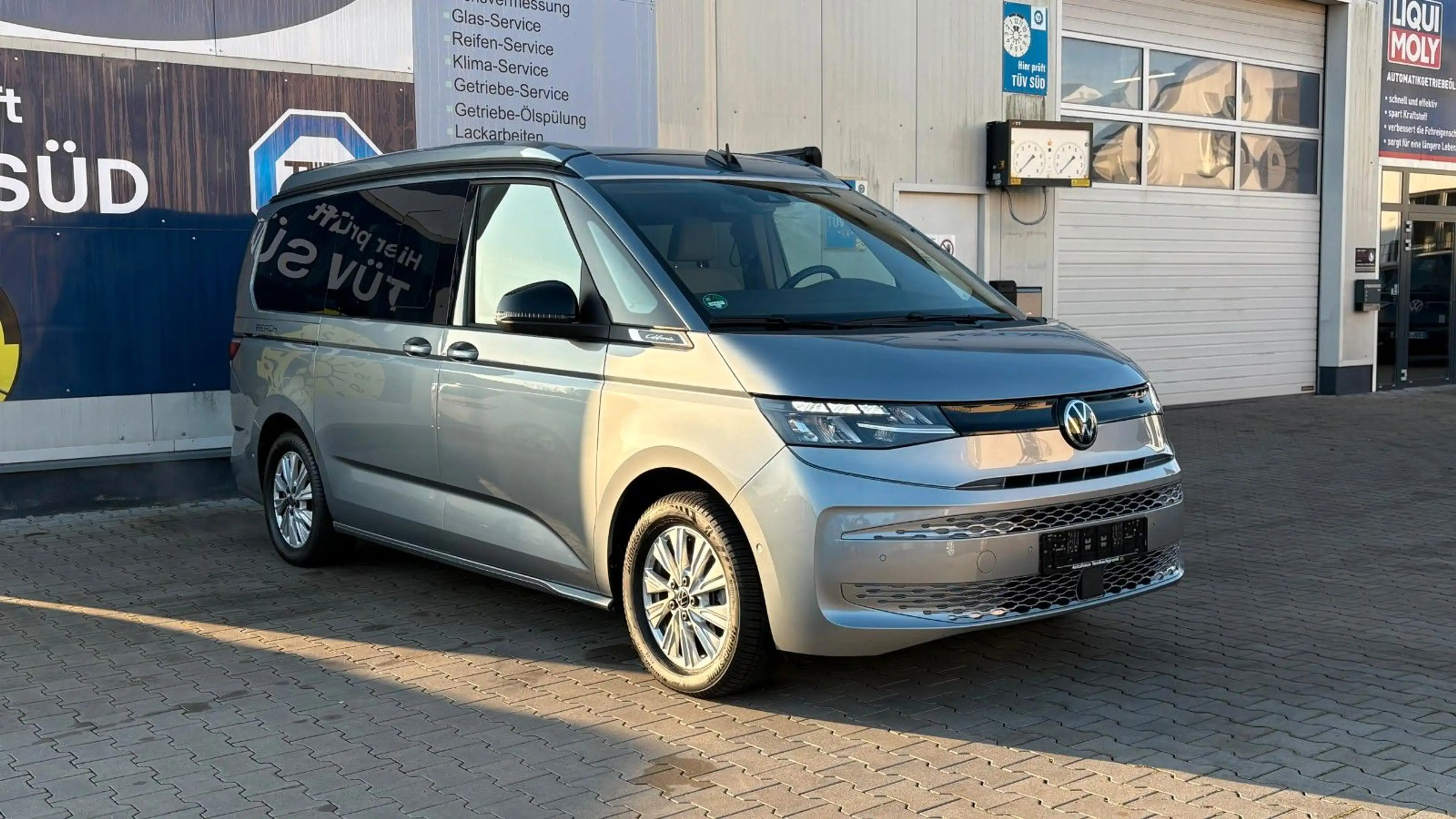 Volkswagen T7 California T7 2.0TDI California Beach Camper AHK — photo 5