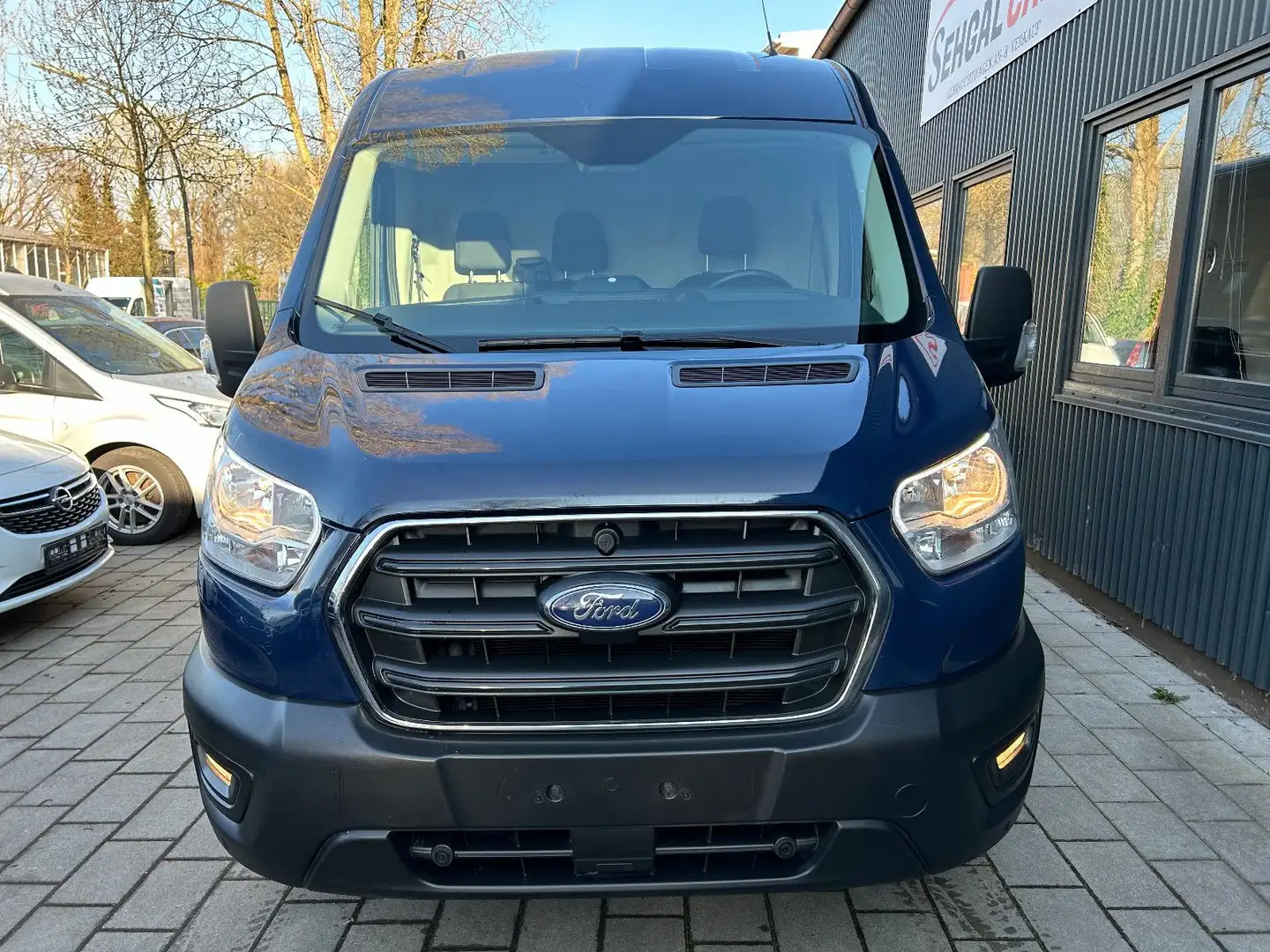 Ford Transit Kasten 350 L2H2 Trend*Klima*SHZ*Tempomat Blau - 1