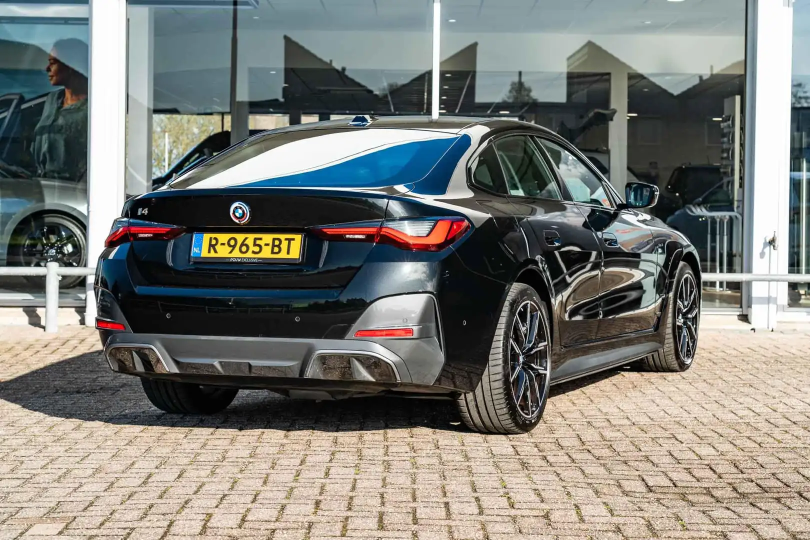 BMW i4 eDrive40 High Executive M-sport 50 jaar 84 kWh | N Noir - 2