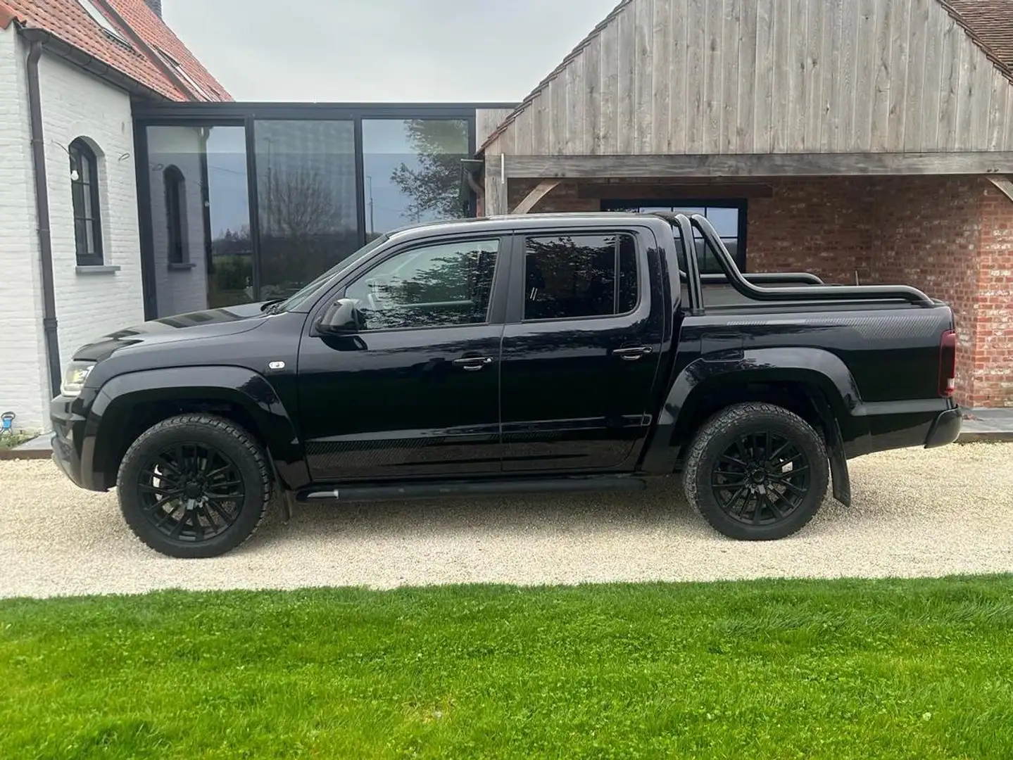 Volkswagen Amarok Shadow Edition Negru - 2