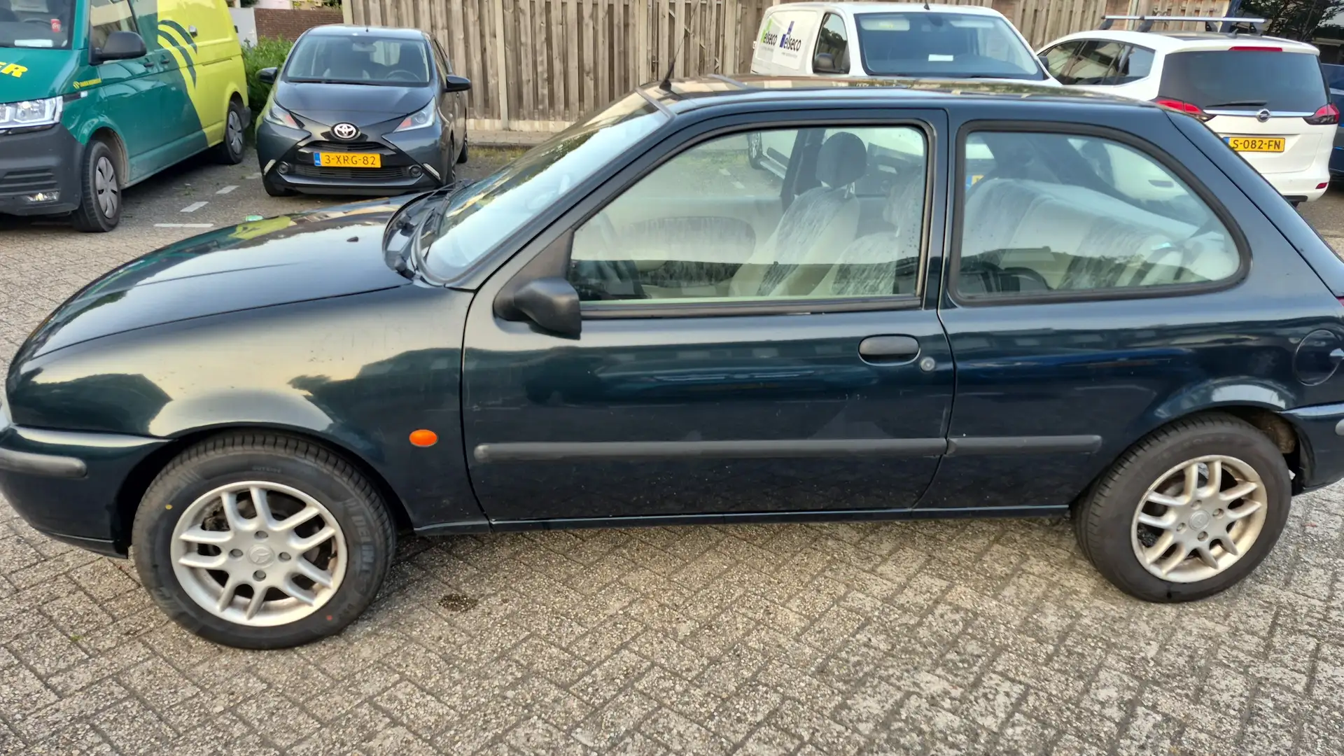 Mazda 121 121 1.3i GLX Vert - 2