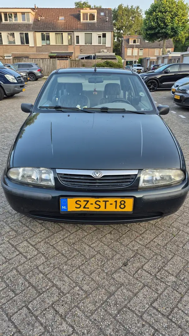 Mazda 121 121 1.3i GLX Vert - 1