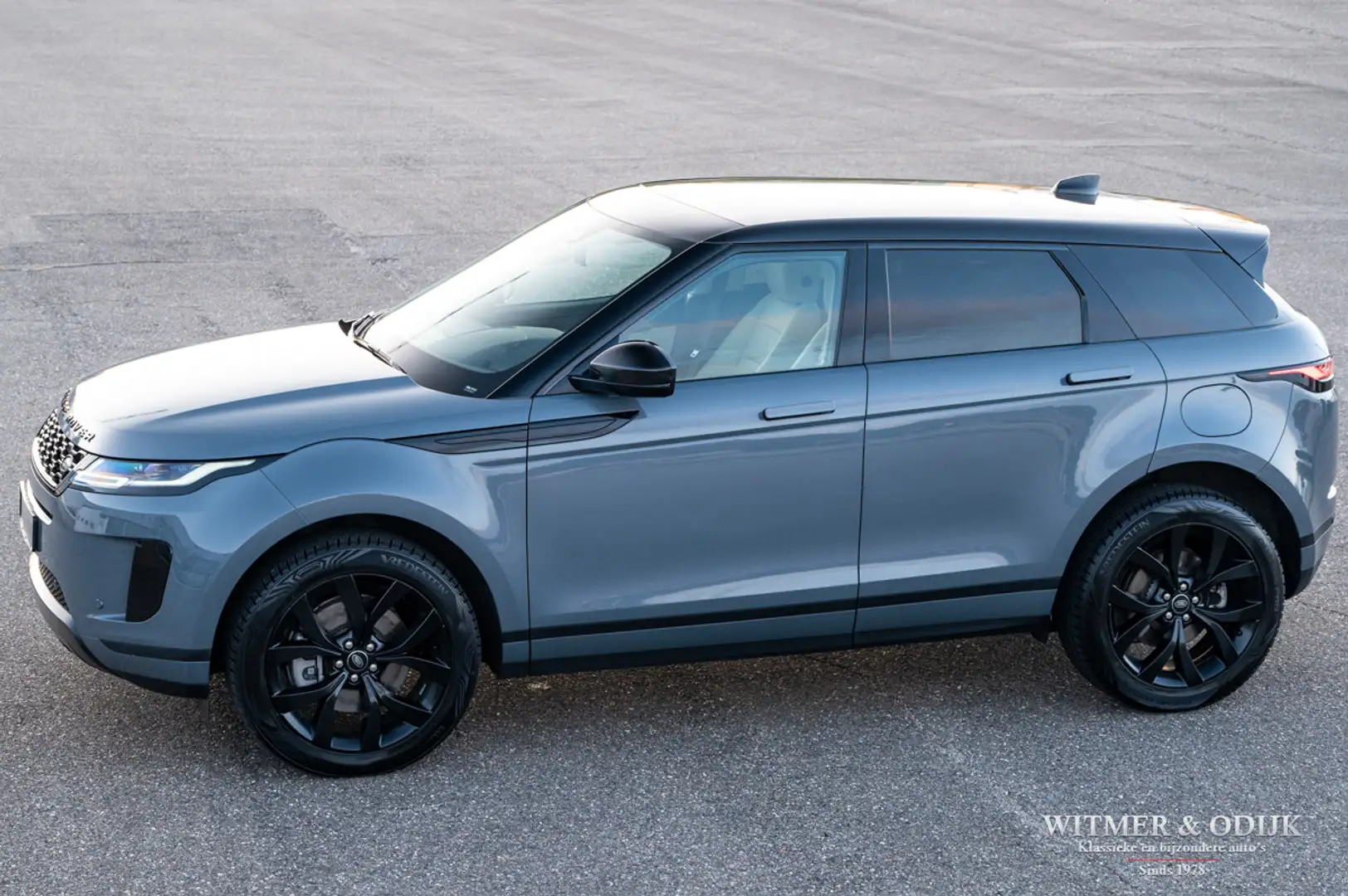 Land Rover Range Rover Evoque 1.5 P300e AWD Grijs - 1