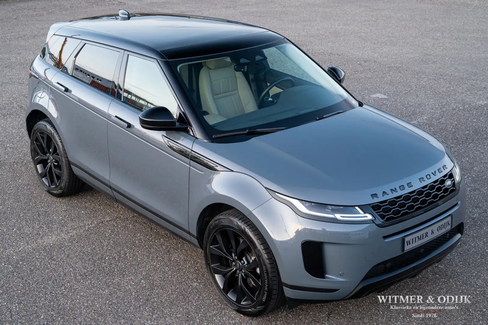 Land Rover Range Rover Evoque 1.5 P300e AWD Grijs - 2