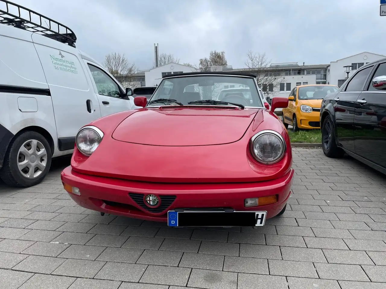 Alfa Romeo Spider 2.0, foto 2