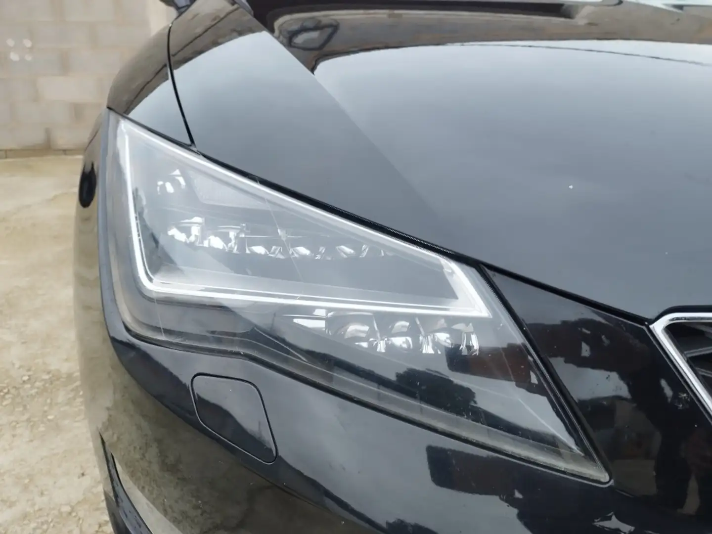 SEAT Leon 2.0TDI CR S&S FR 150 Negro - 2