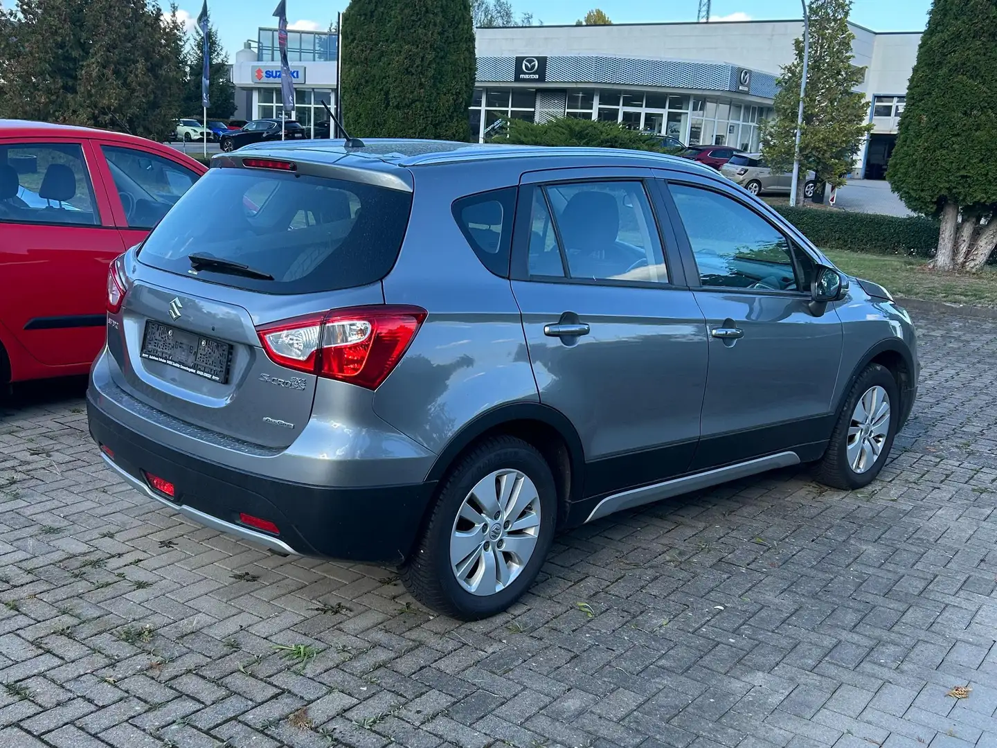 Suzuki SX4 S-Cross Comfort 4x4 Gris - 2