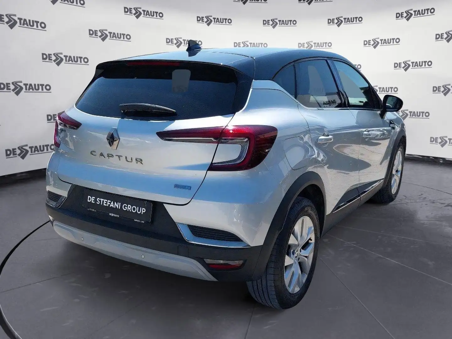 Renault Captur Captur Plug-in Hybrid E-Tech Intens 160 CV Argento - 2