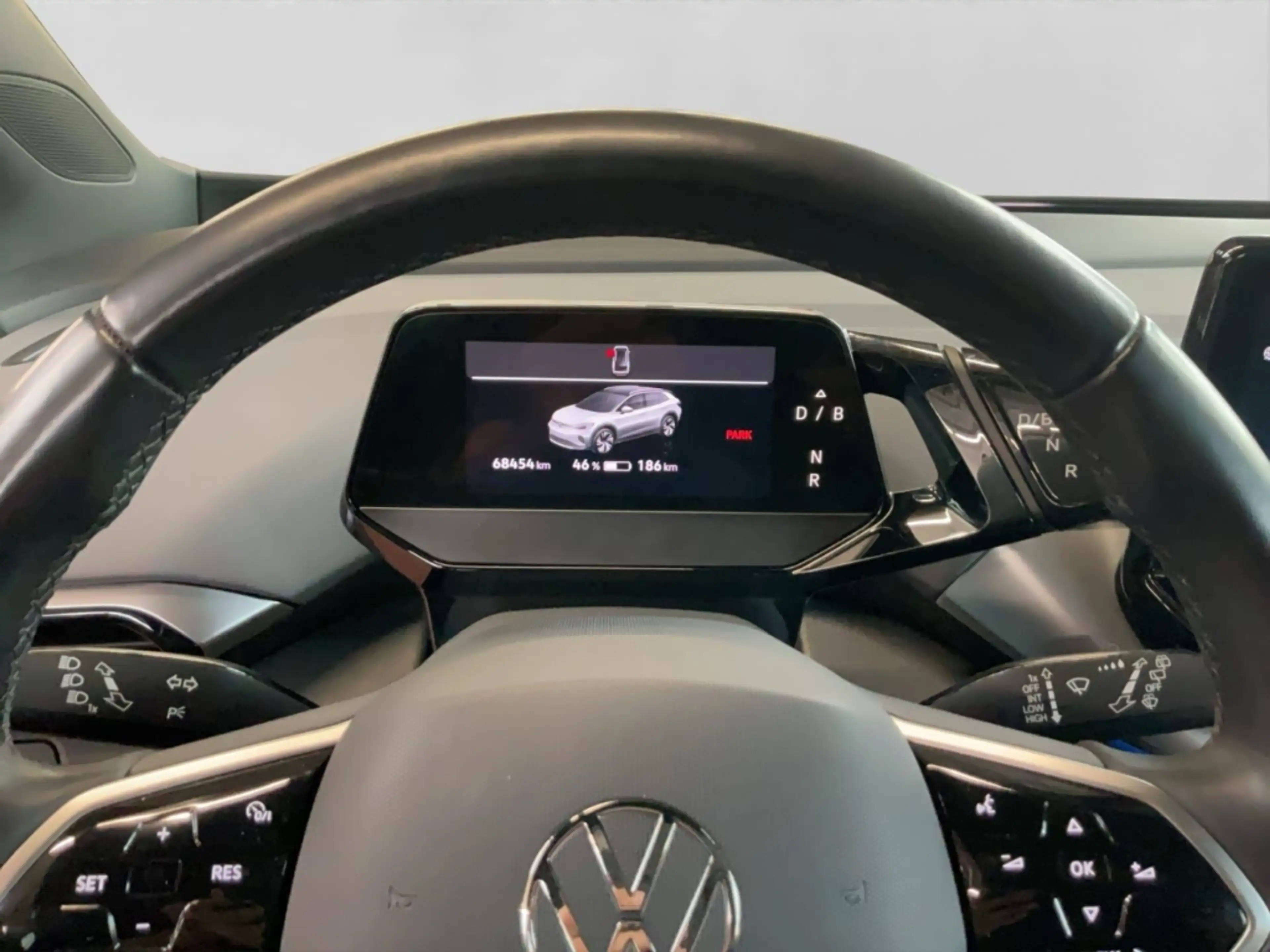 Volkswagen ID.4 Pro Performance 77 kWh Alu Matrix-LED AHK Kamera A — photo 10