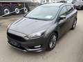 Ford Focus Turnier ST-Line*NAVI*PDC*ALU Gris - thumbnail 3