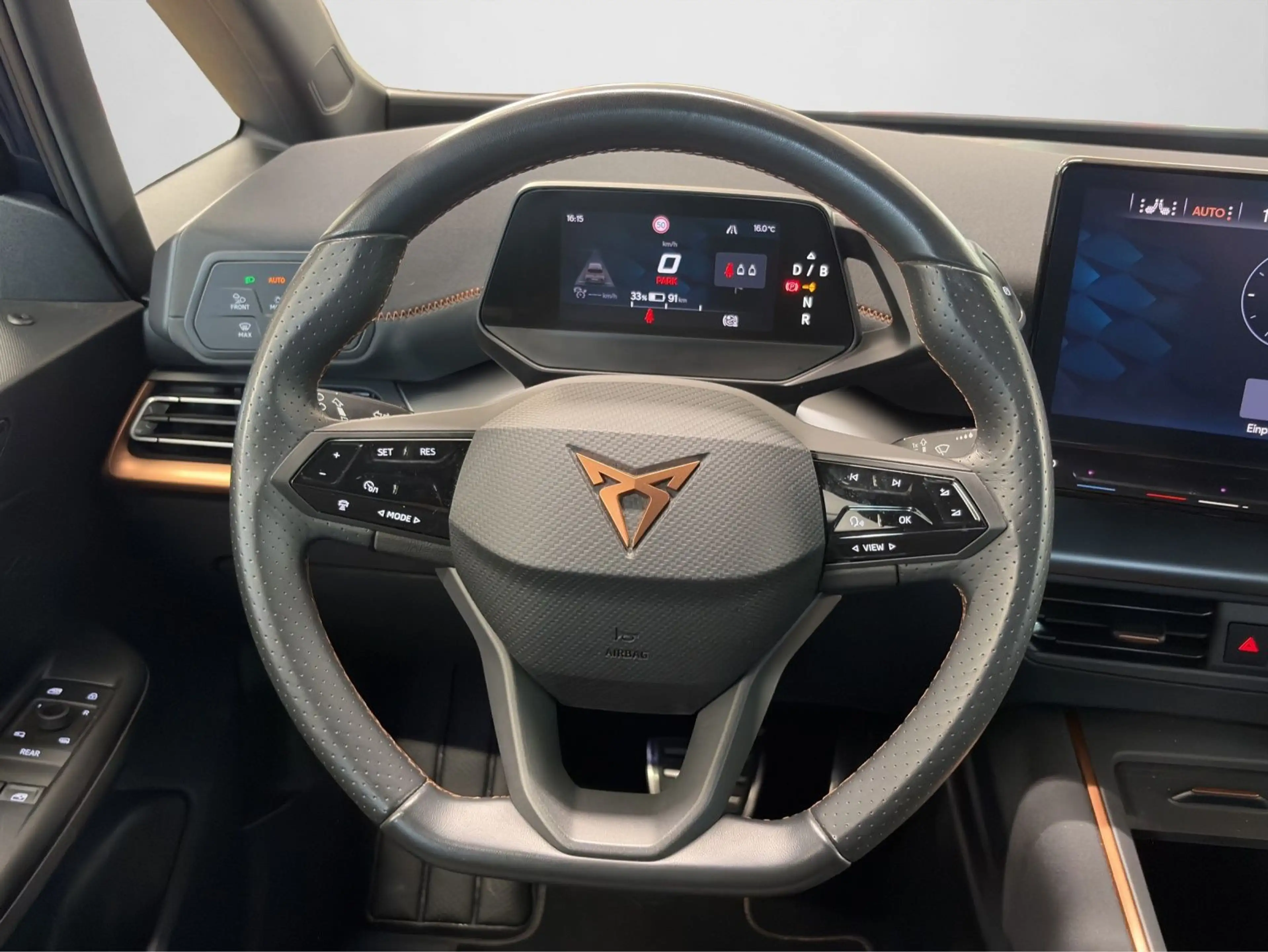 CUPRA Born 150 kW WP 19" HUD Pilot M Tech L SHZ — photo 8