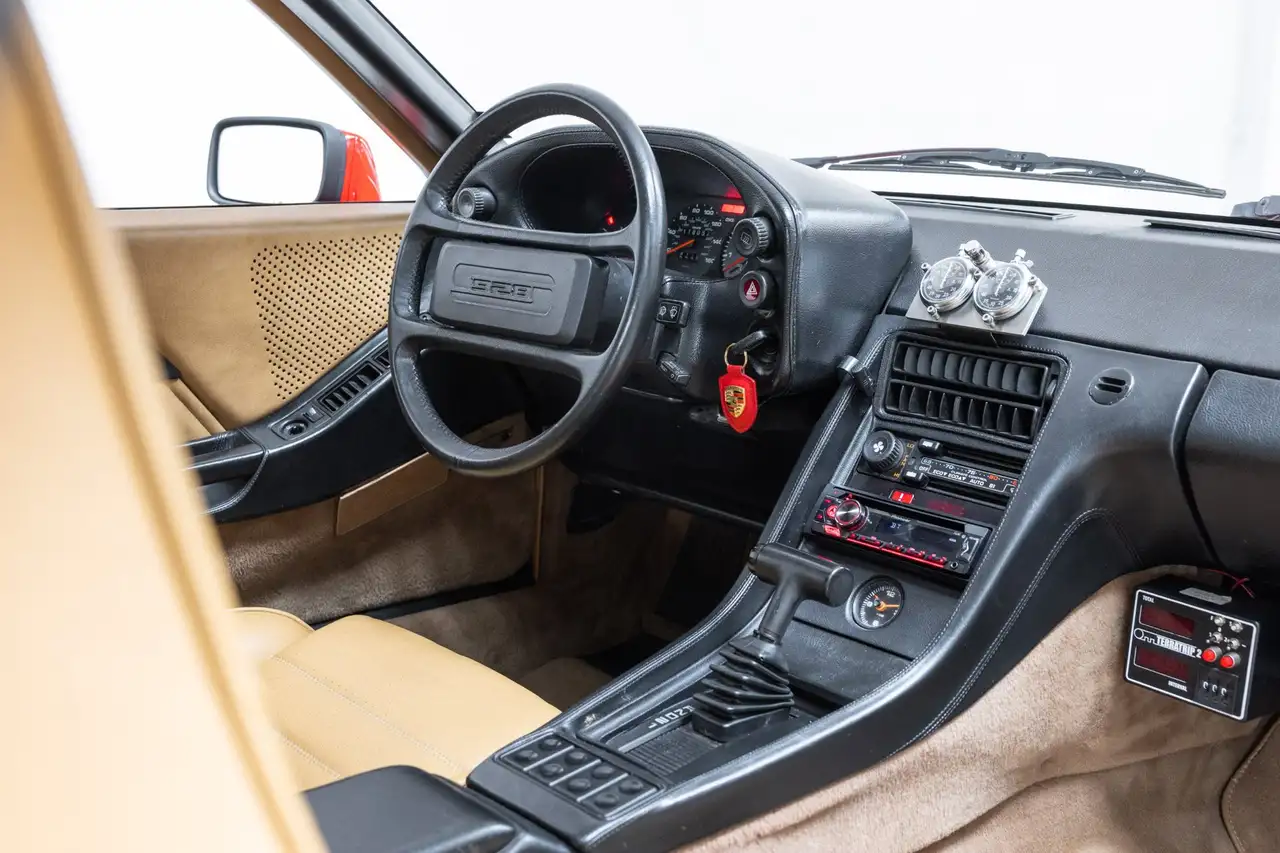 Porsche 928 4.5 Coupé - Sunroof - Classic Colour Combo - Folge, foto 12
