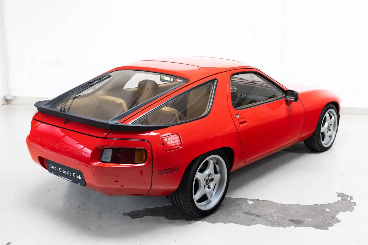 Porsche 928 4.5 Coupé - Sunroof - Classic Colour Combo - Folge, foto 8