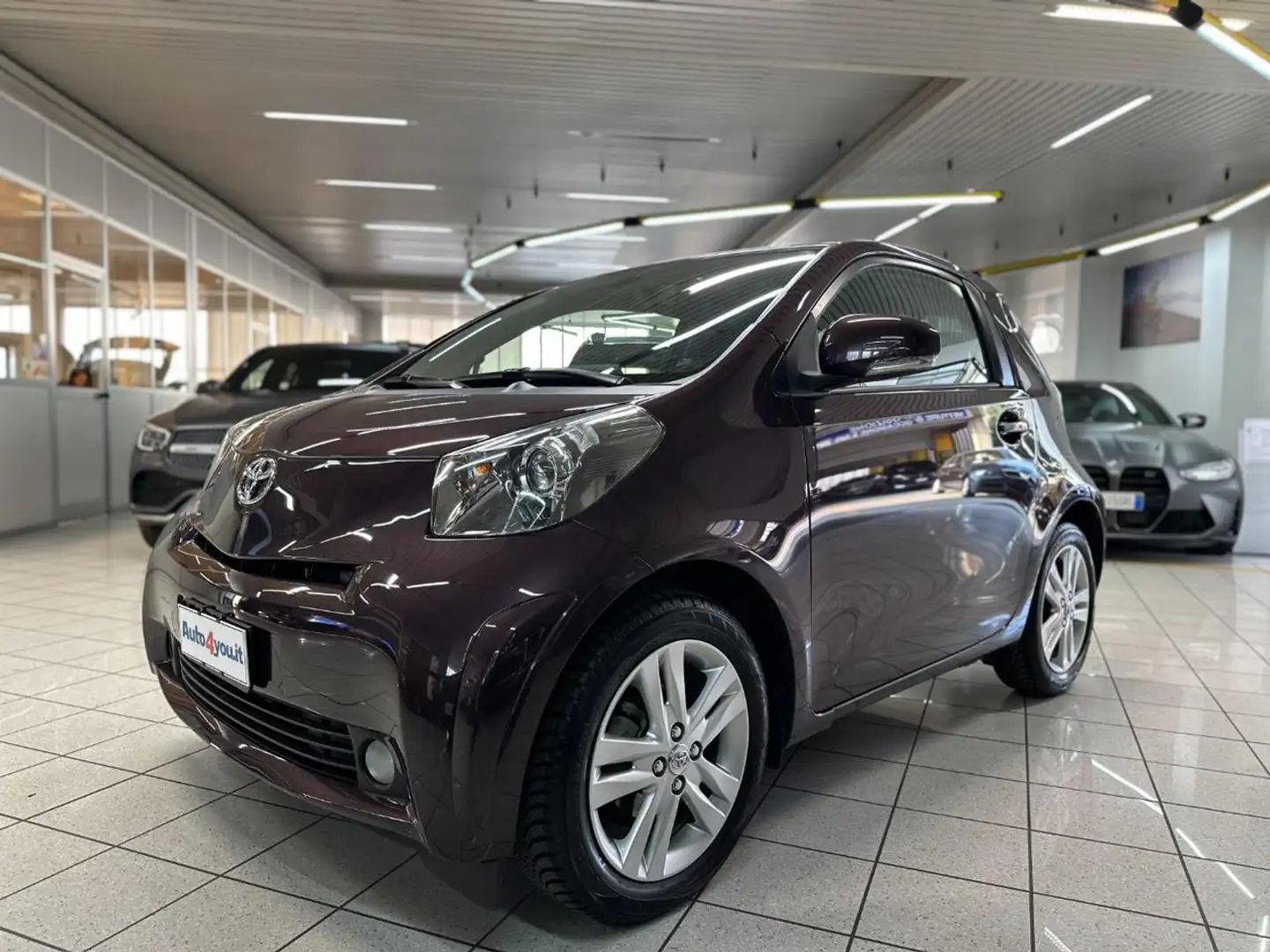 Toyota iQ 1.3 Executive Cambio Auto - UNICO PROP - 2