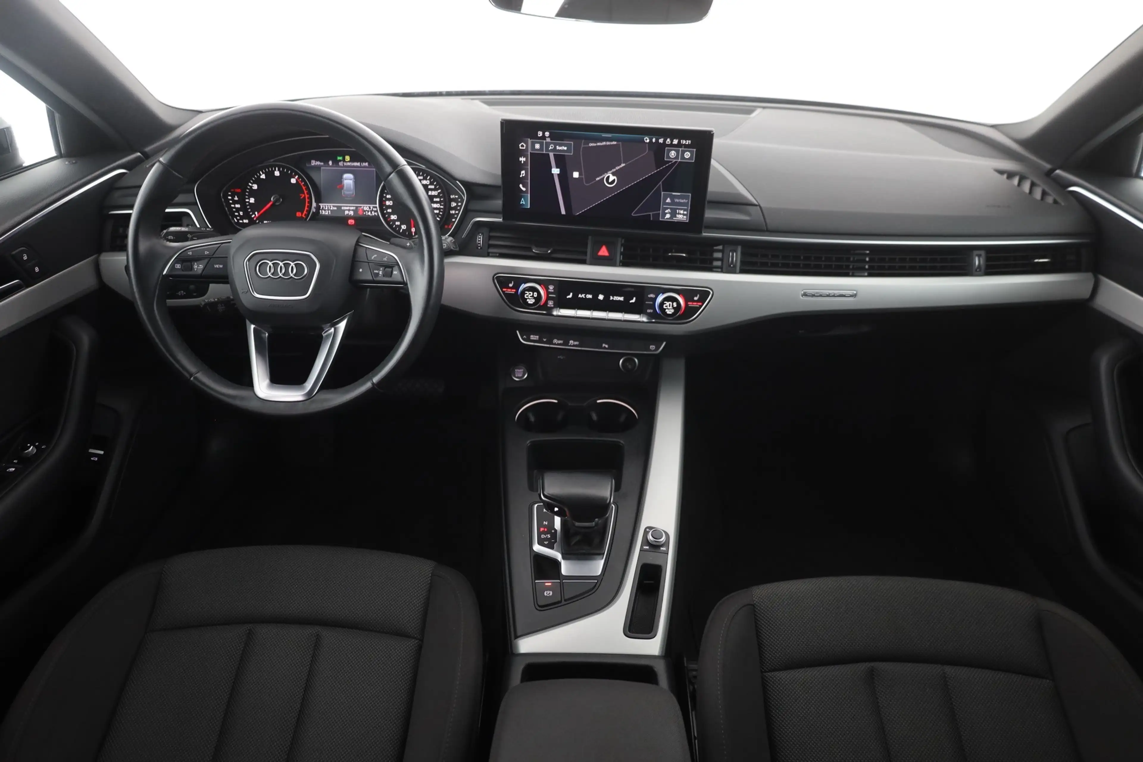 Audi A4 Avant 40 TFSI quattro advanced Navi Kamera — photo 9
