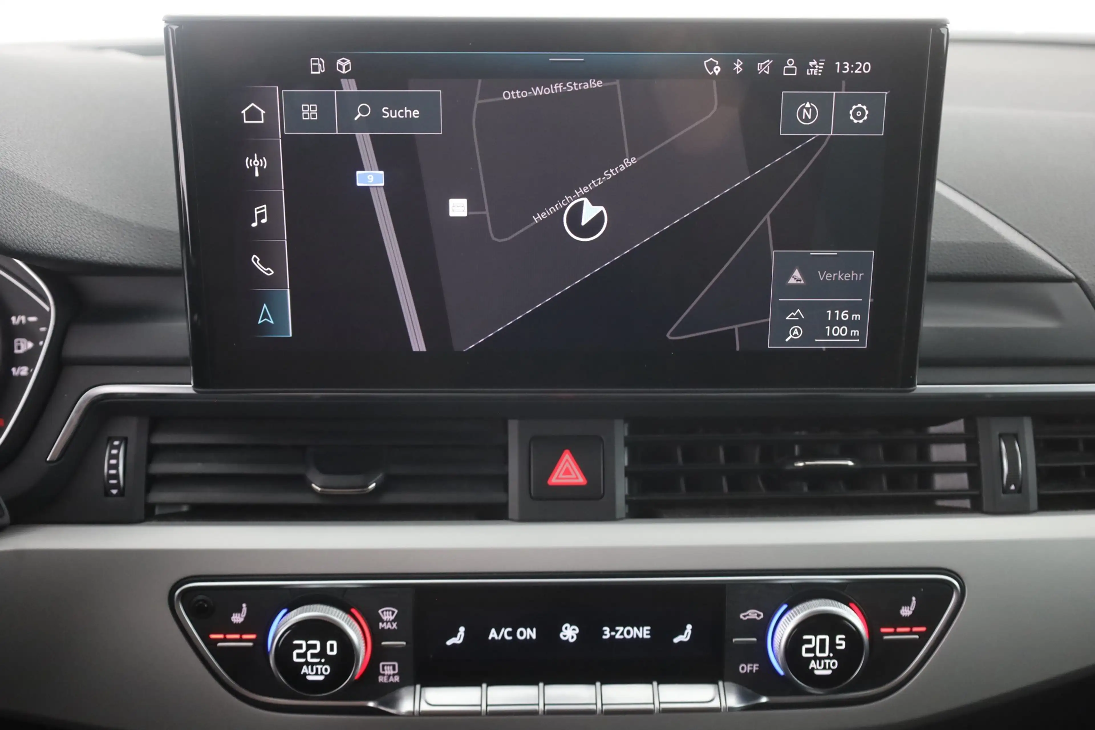 Audi A4 Avant 40 TFSI quattro advanced Navi Kamera — photo 15