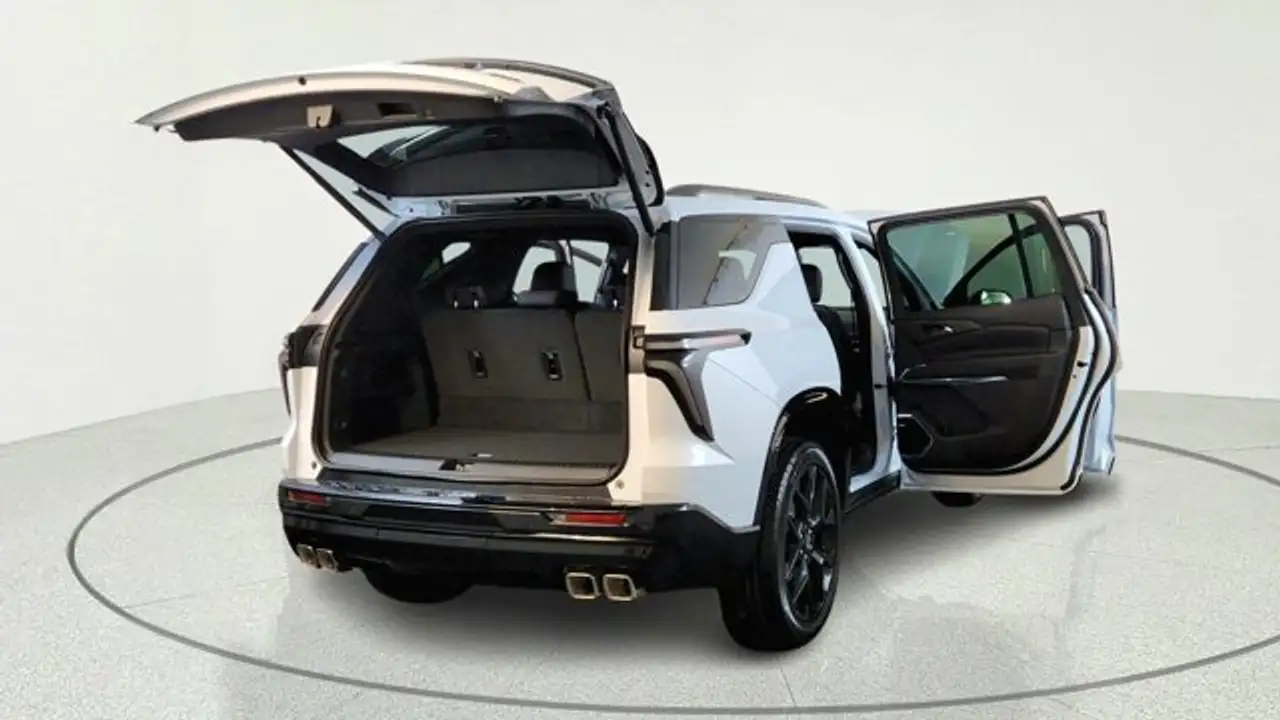 Chevrolet Traverse снимка Chevrolet Traverse