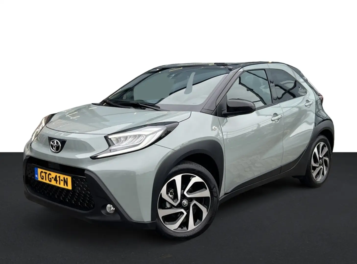 Toyota Aygo X 1.0 VVT-i MT Pulse Grün - 1