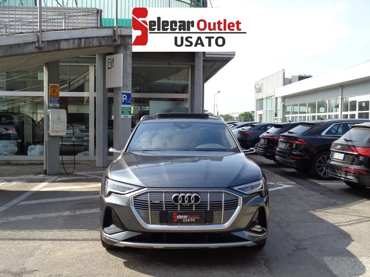 Audi e-tron 50 quattro S line edition Gris - 2