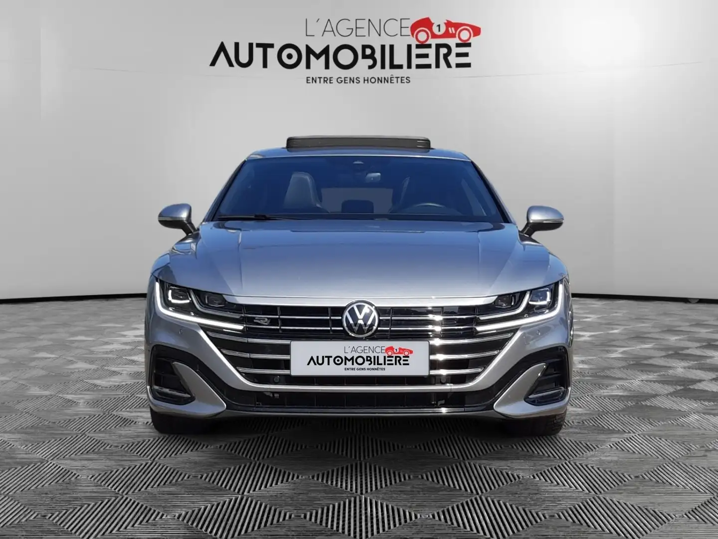 Volkswagen Arteon 1.4 PHEV Hybride R-Line Business / Garantie 12M. Gris - 2