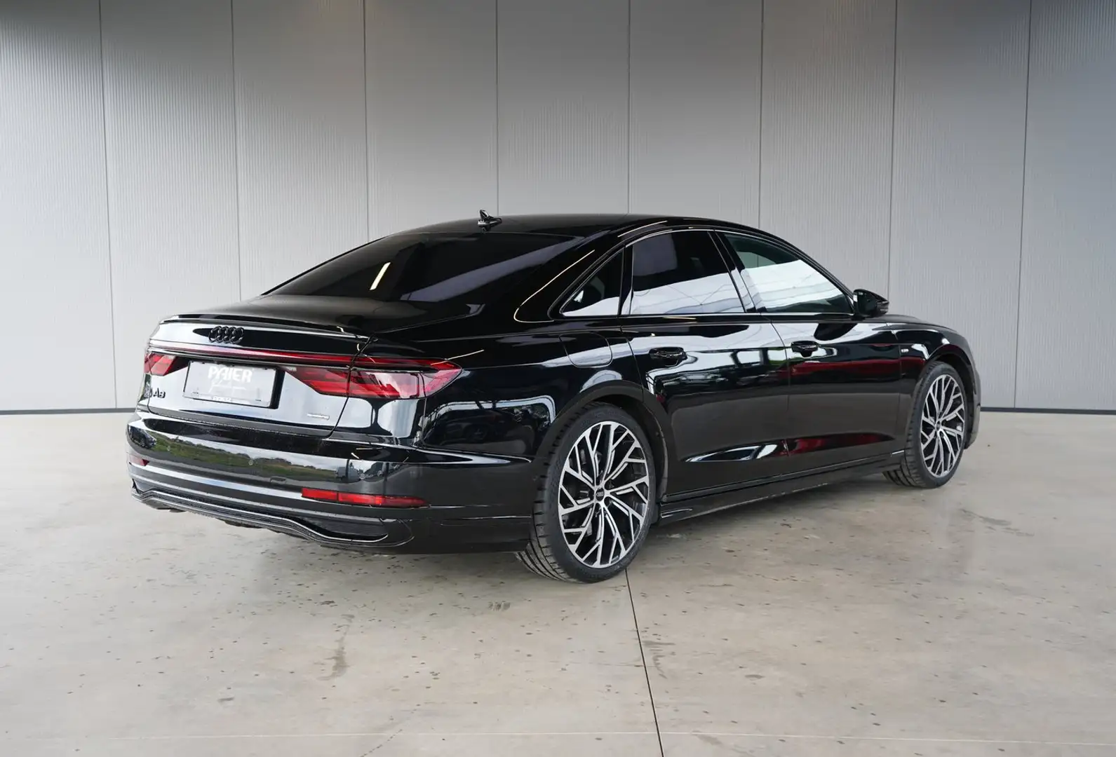 Audi A8 60 TFSI e quattro Schwarz - 2