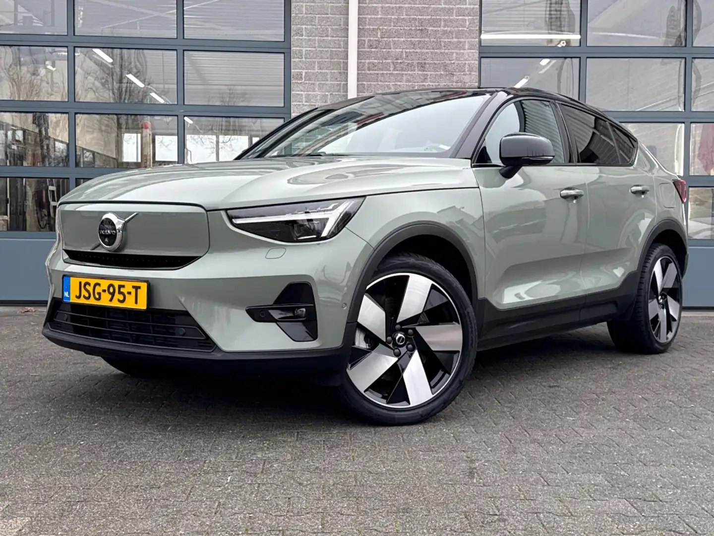 Volvo C40 Ultimate Recharge Pure Electric AWD 78 Kwh|HARMAN\ Vert - 1
