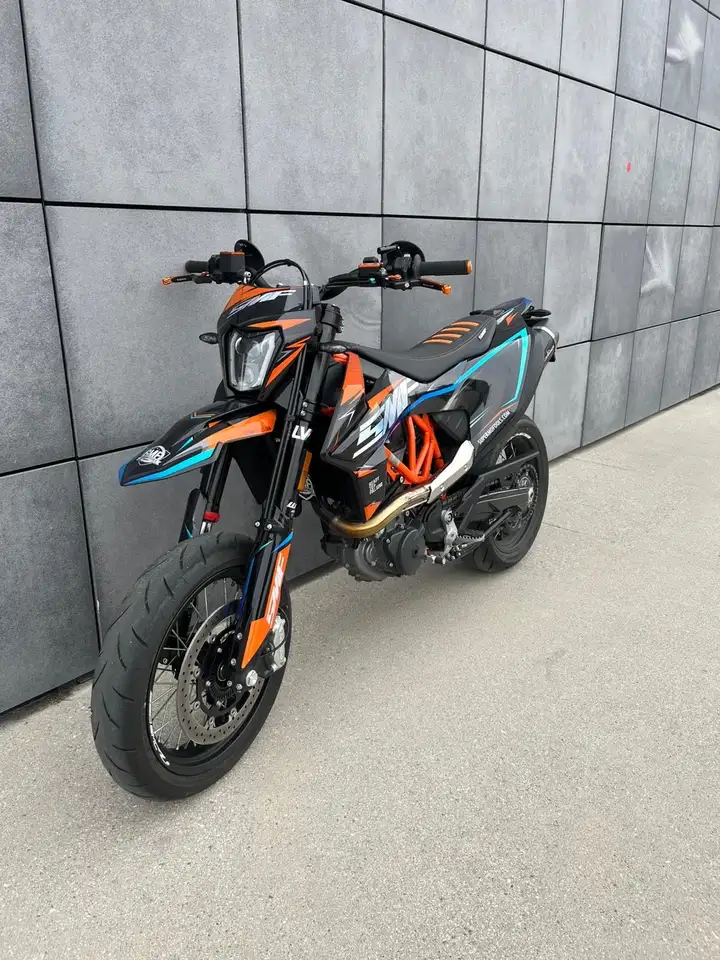 KTM 690 SMC R
