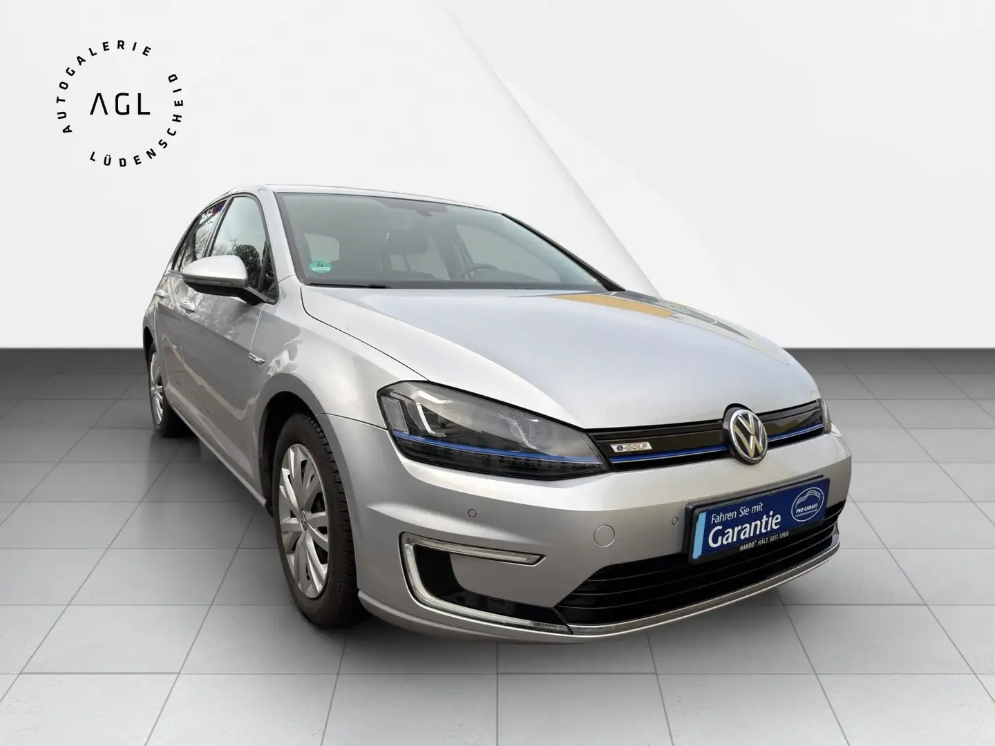 Volkswagen Golf VII Lim. e-Golf Silber - 1