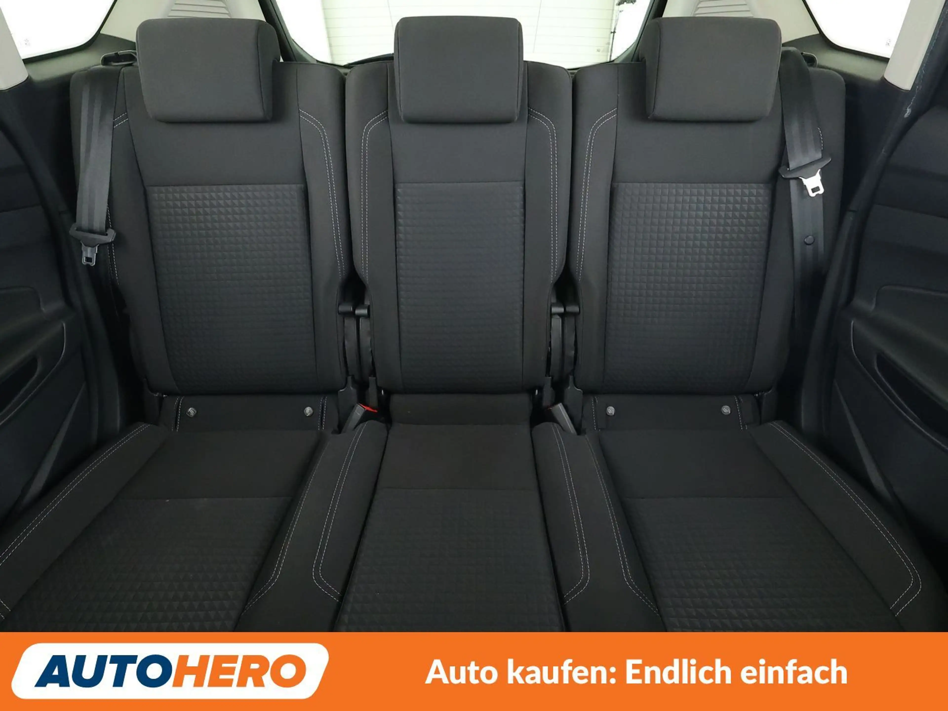 Ford C-Max 1.0 EcoBoost Business Edition *NAVI*TEMPO*PDC*SHZ* — photo 15