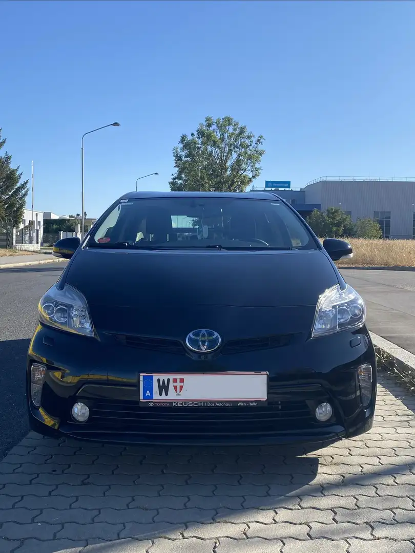 Toyota Prius 1,8 VVT-i Hybrid Premium 11 Schwarz - 2