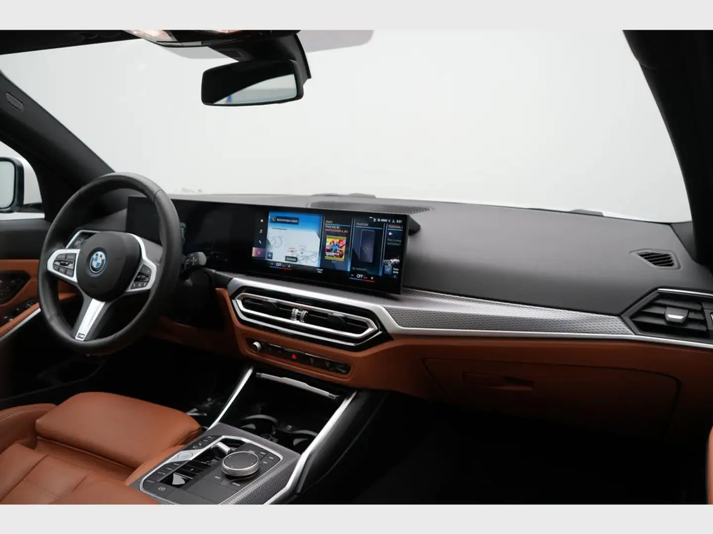 BMW 330 Touring 330eA PHEV White - 2