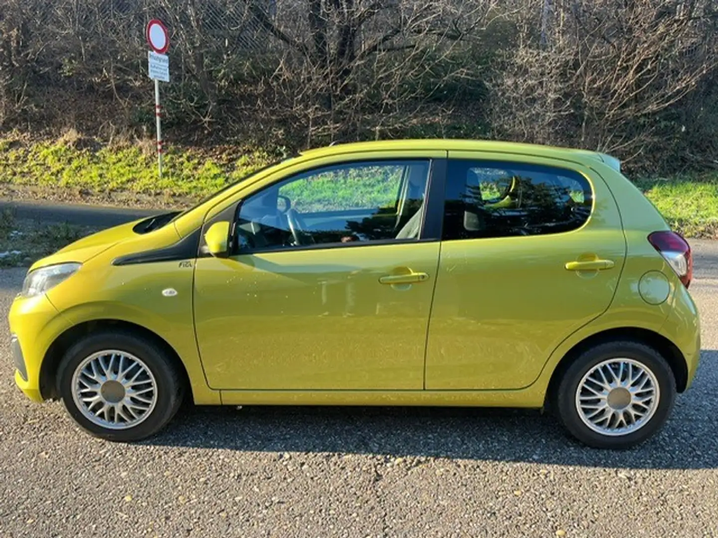 Peugeot 108 1,0 VTi 72 Allure ASG5 Aut./Sehr gute Ausstattu... Grün - 2