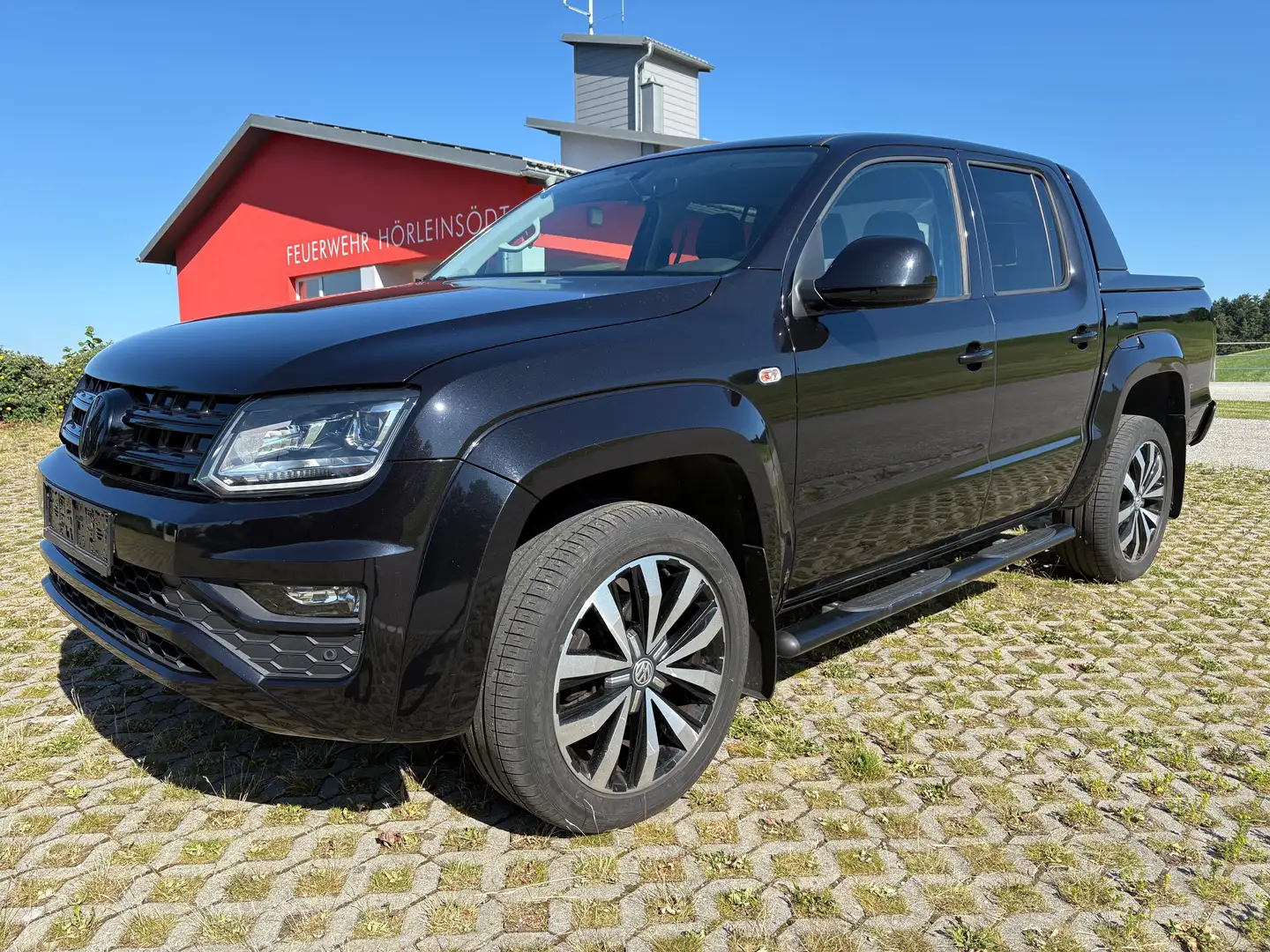 Volkswagen Amarok DoubleCab Aventura 3,0 TDI 4Motion Aut. Schwarz - 2