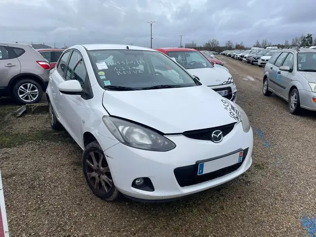 Mazda 2 1.3 MZR 75 Elegance / BM832
