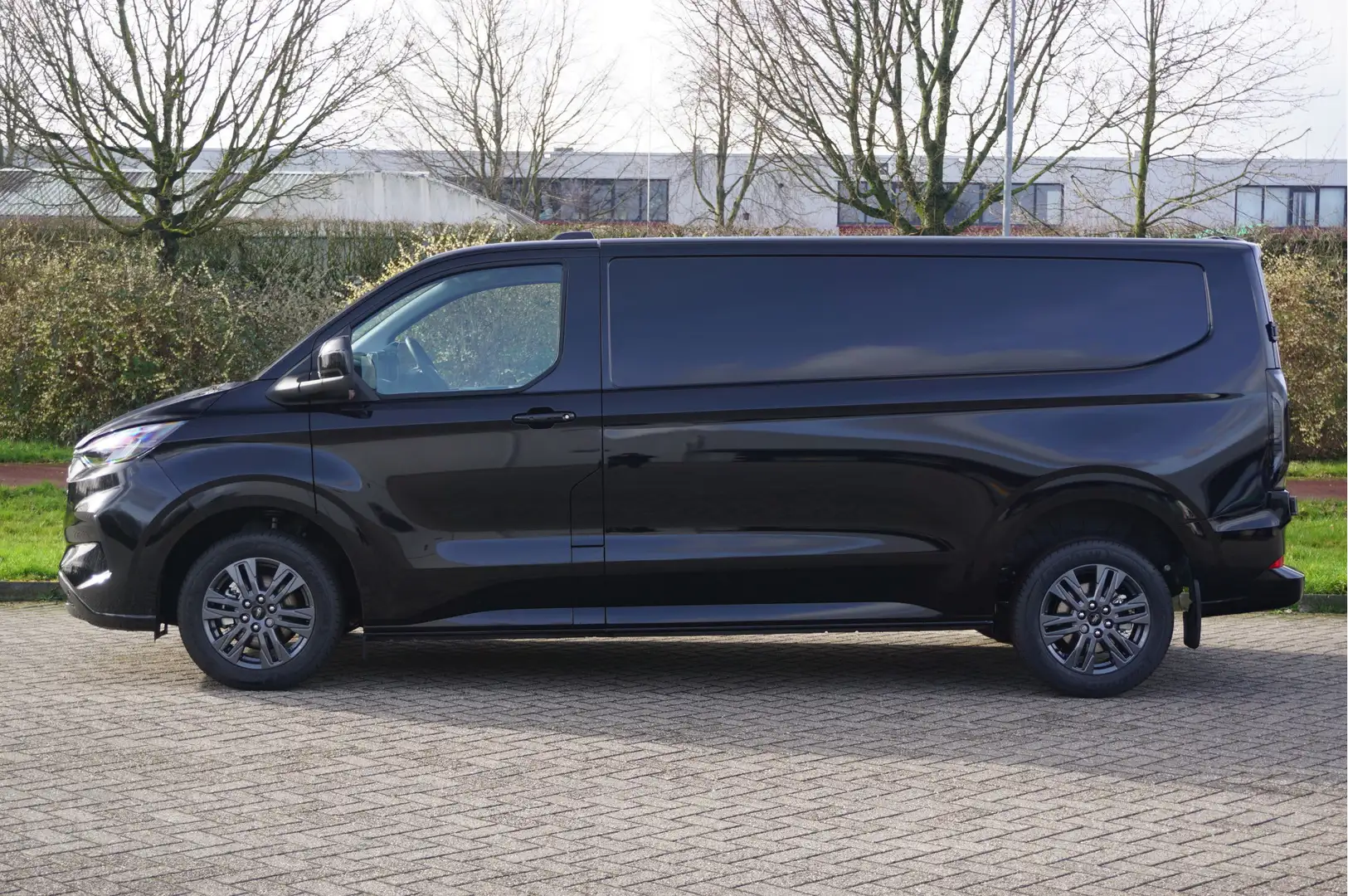 Ford Transit Custom 300L 170PK Limited AUT MY2024 Navi, Cam, Adap. Cru Noir - 2