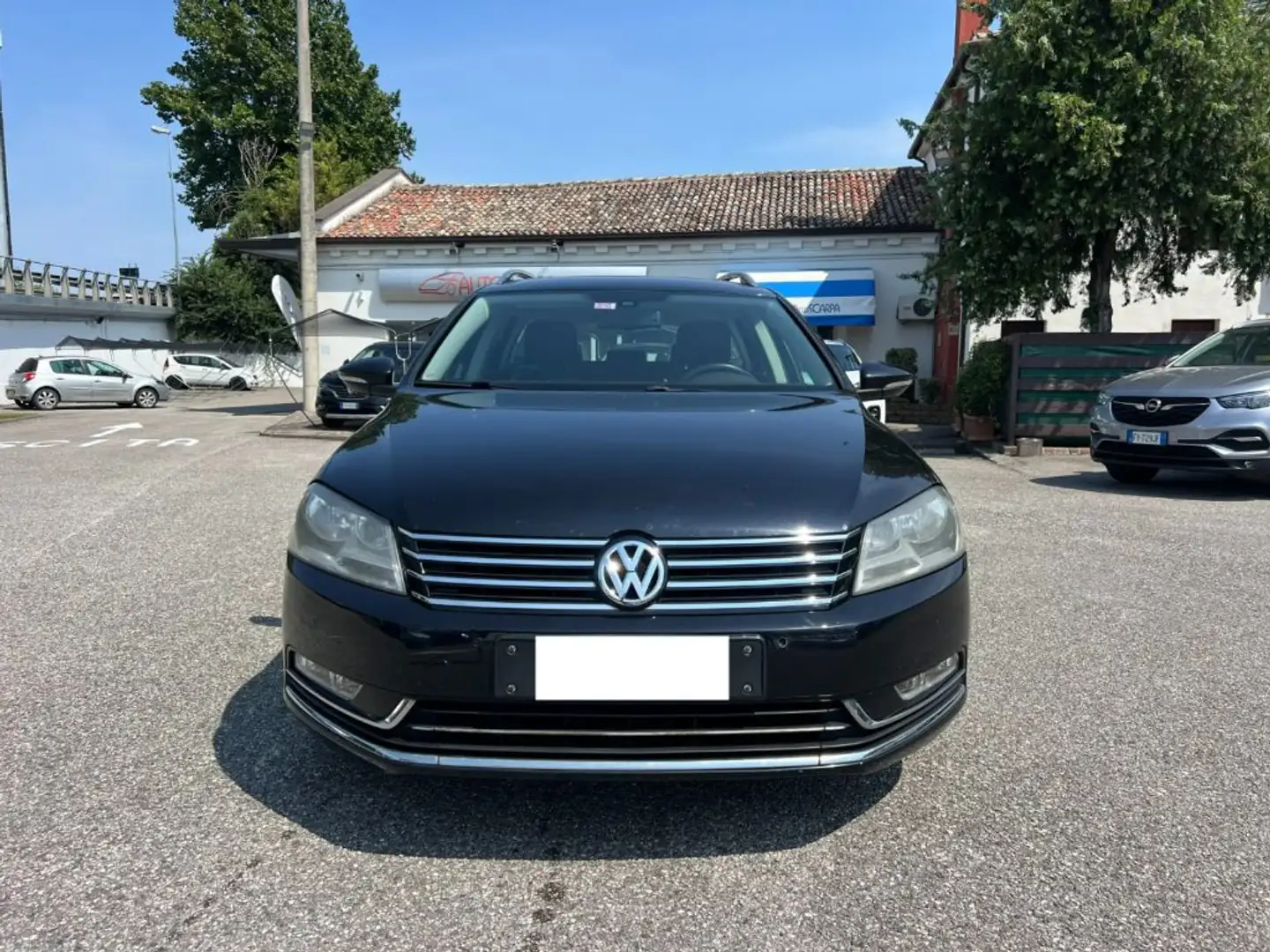 Volkswagen Passat Var. 2.0 TDI Highline BlueM.Tech. Nero - 2
