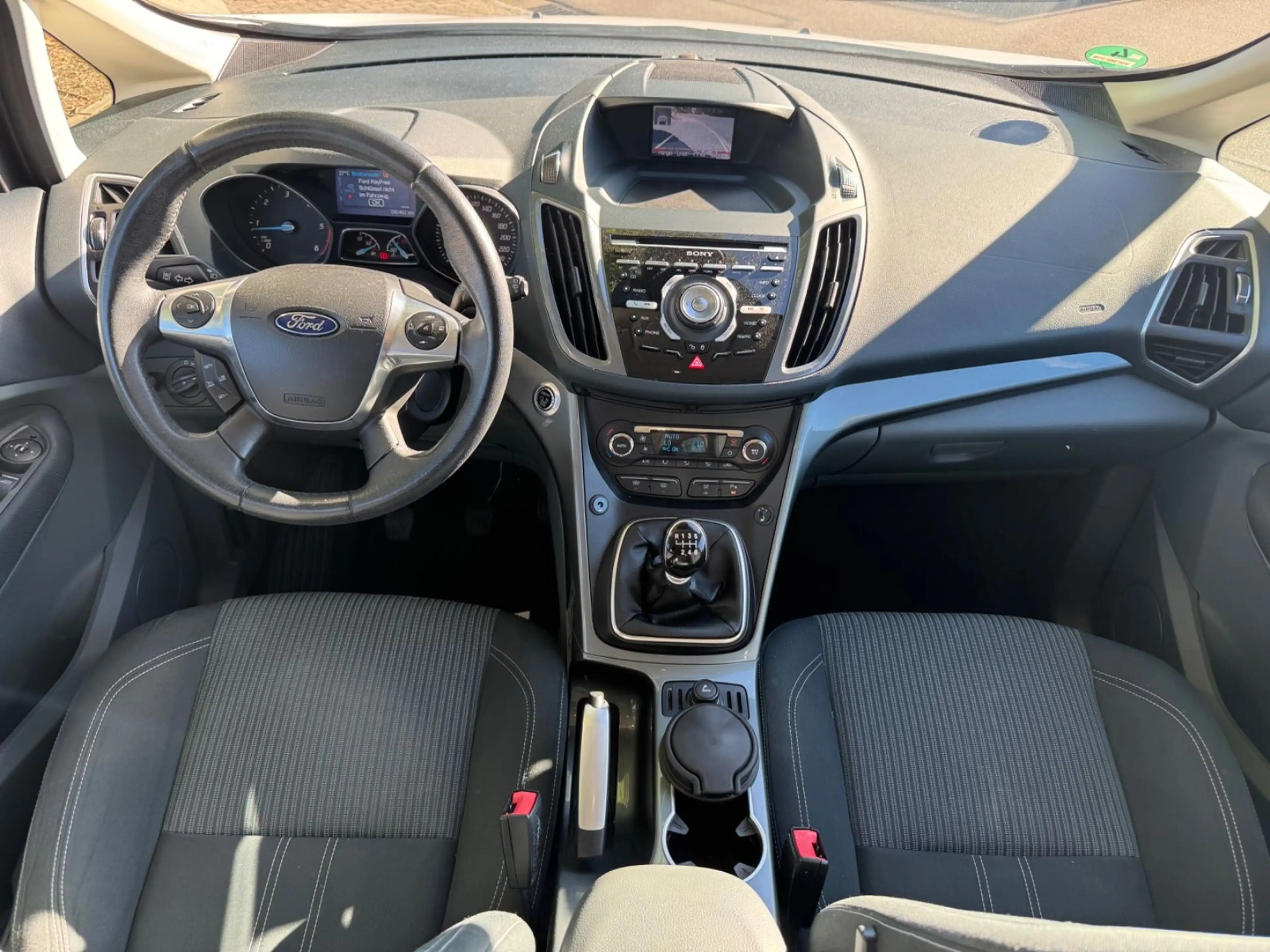 Ford Grand C-Max Grand C-MAX Titanium — photo 15