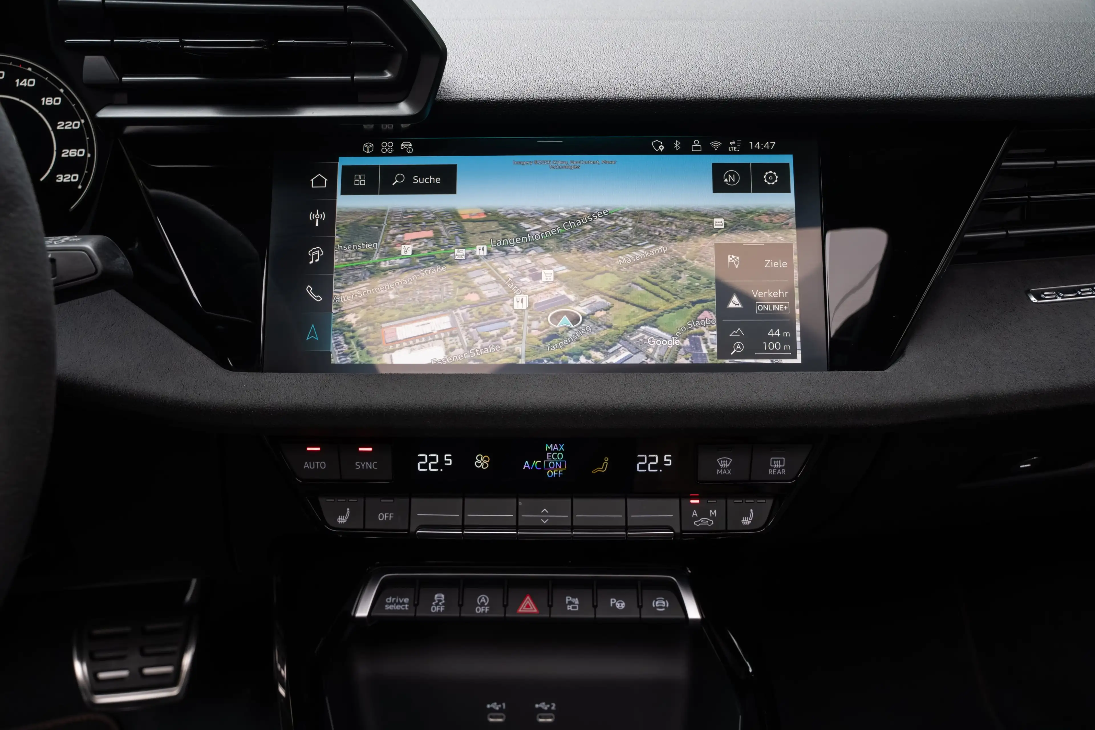 Audi RS3 Sportback *Keramik*290Vmax*SONOS* — photo 12