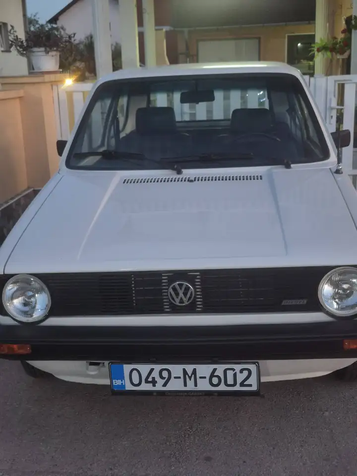 Volkswagen Golf 1 MK -- 1.6 Benzine, foto 3