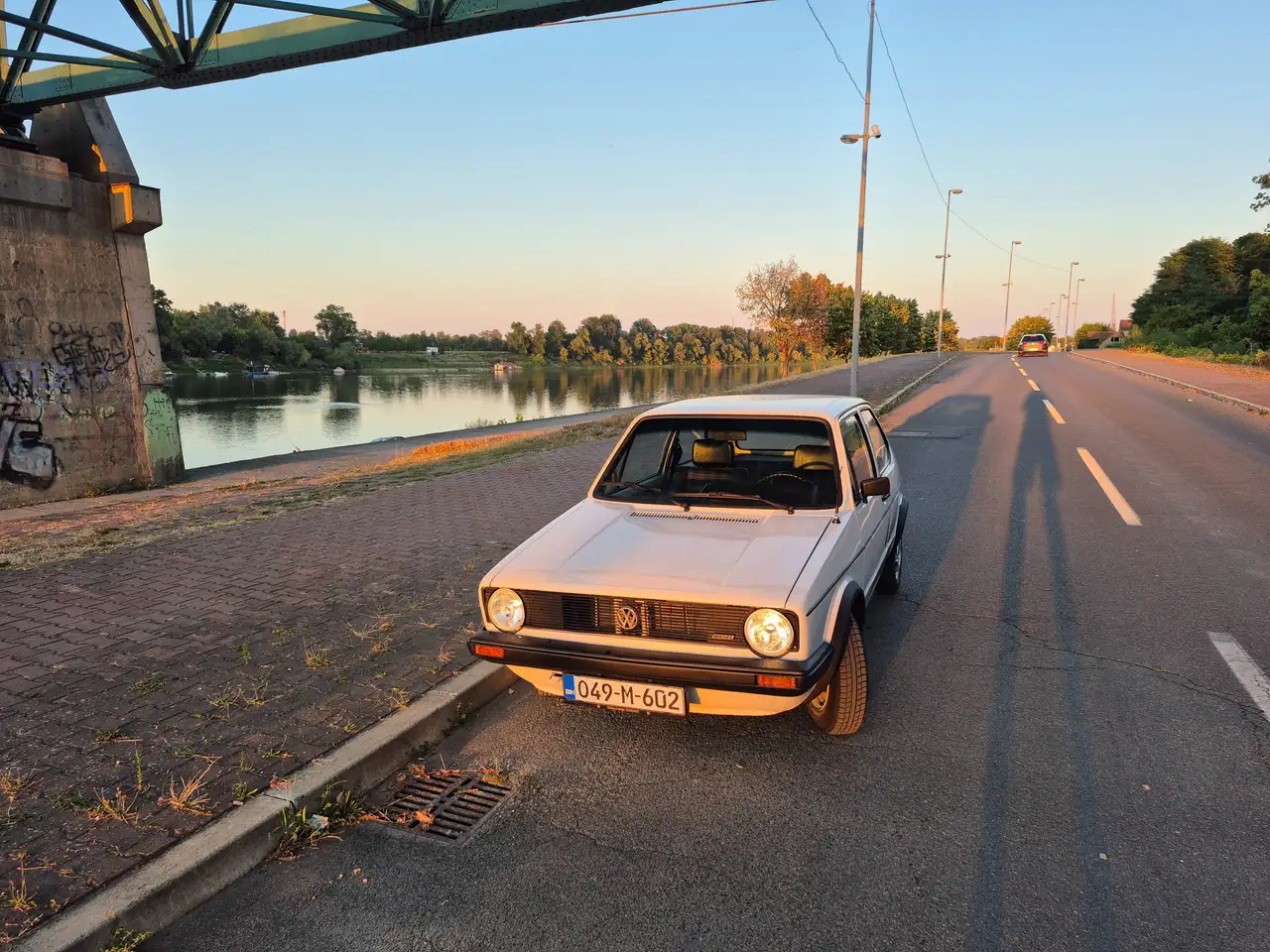 Volkswagen Golf 1 MK -- 1.6 Benzine, foto 1