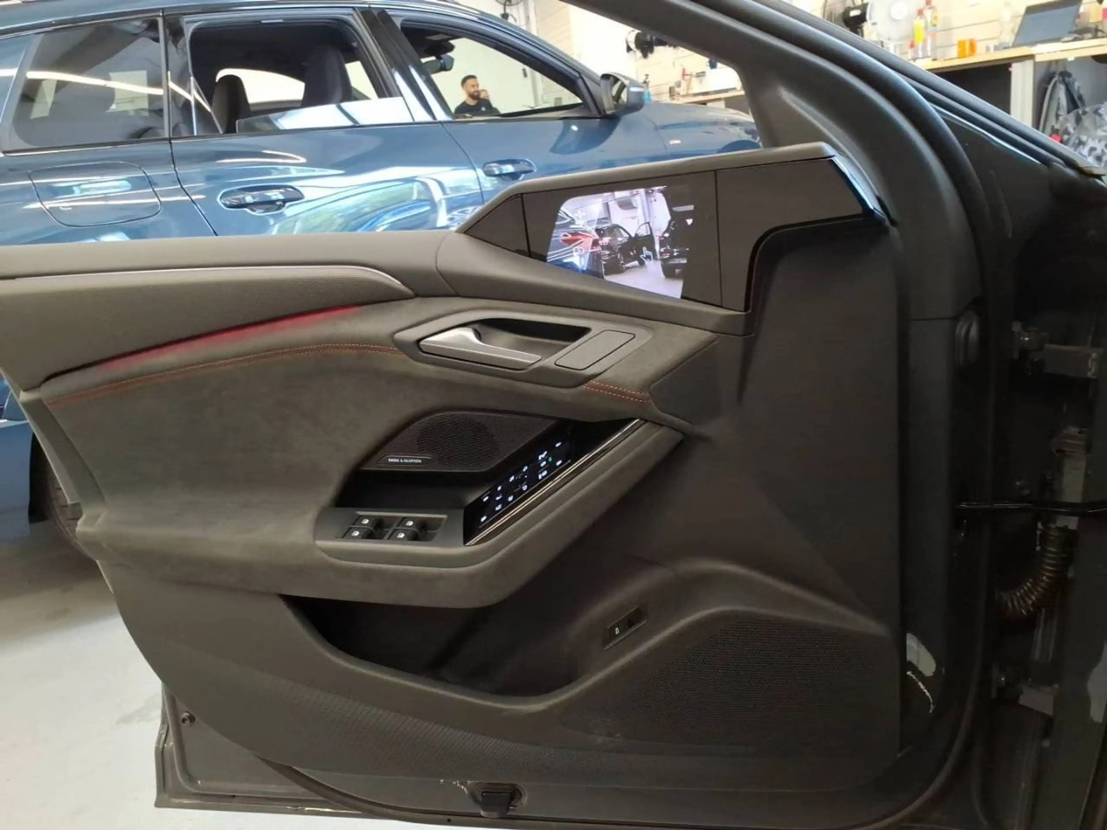 Audi S6 e-tron Avant nur noch bis 30.09.! HUD 360° LM21 Matrix B& — photo 7