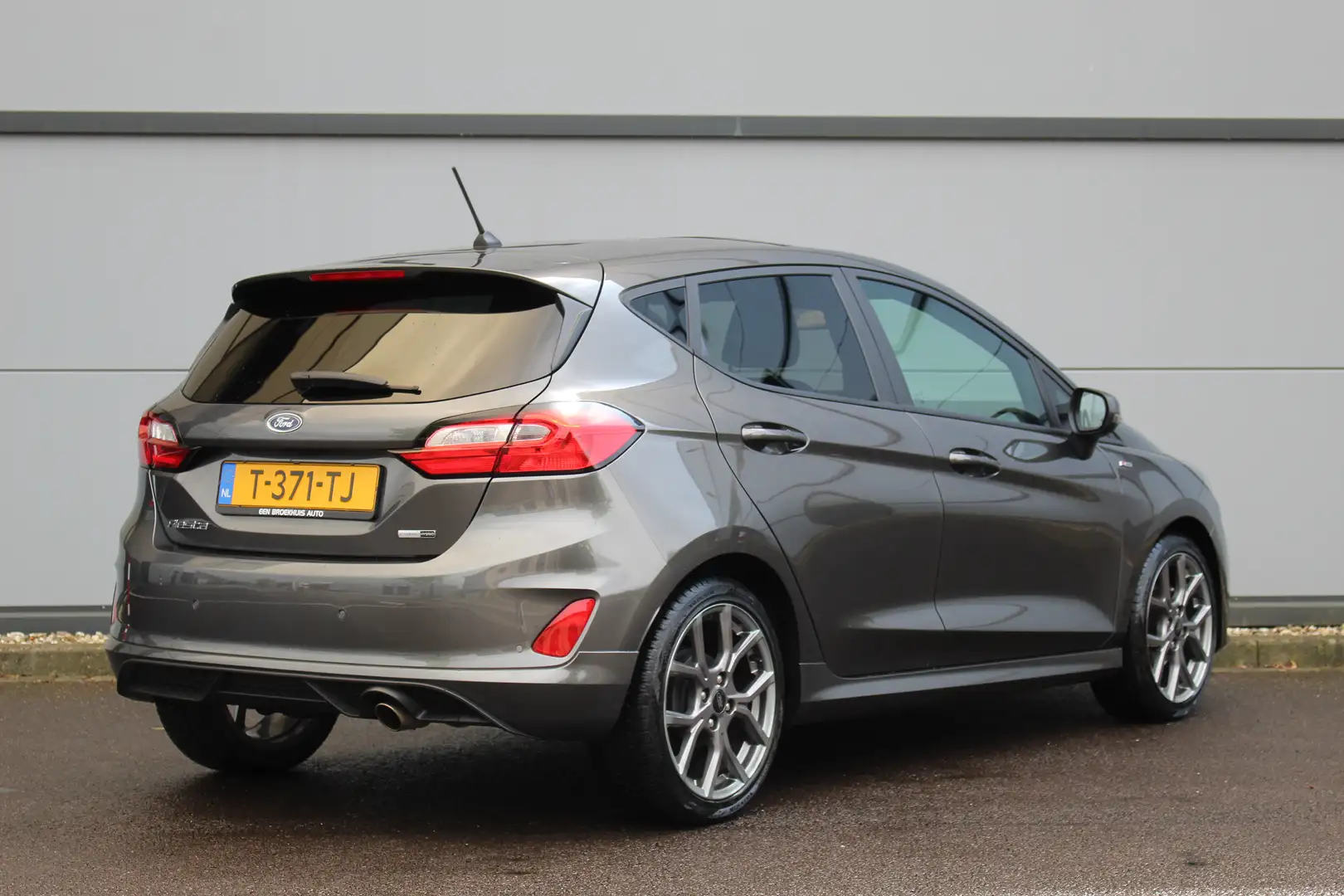 Ford Fiesta 1.0 EcoBoost Hybrid ST-Line | Winterpack | Cruise Grijs - 2