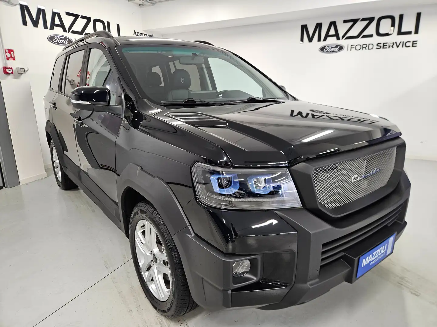 Cirelli Cirelli 1 1.5 turbo GPL Premium 7 posti Schwarz - 1