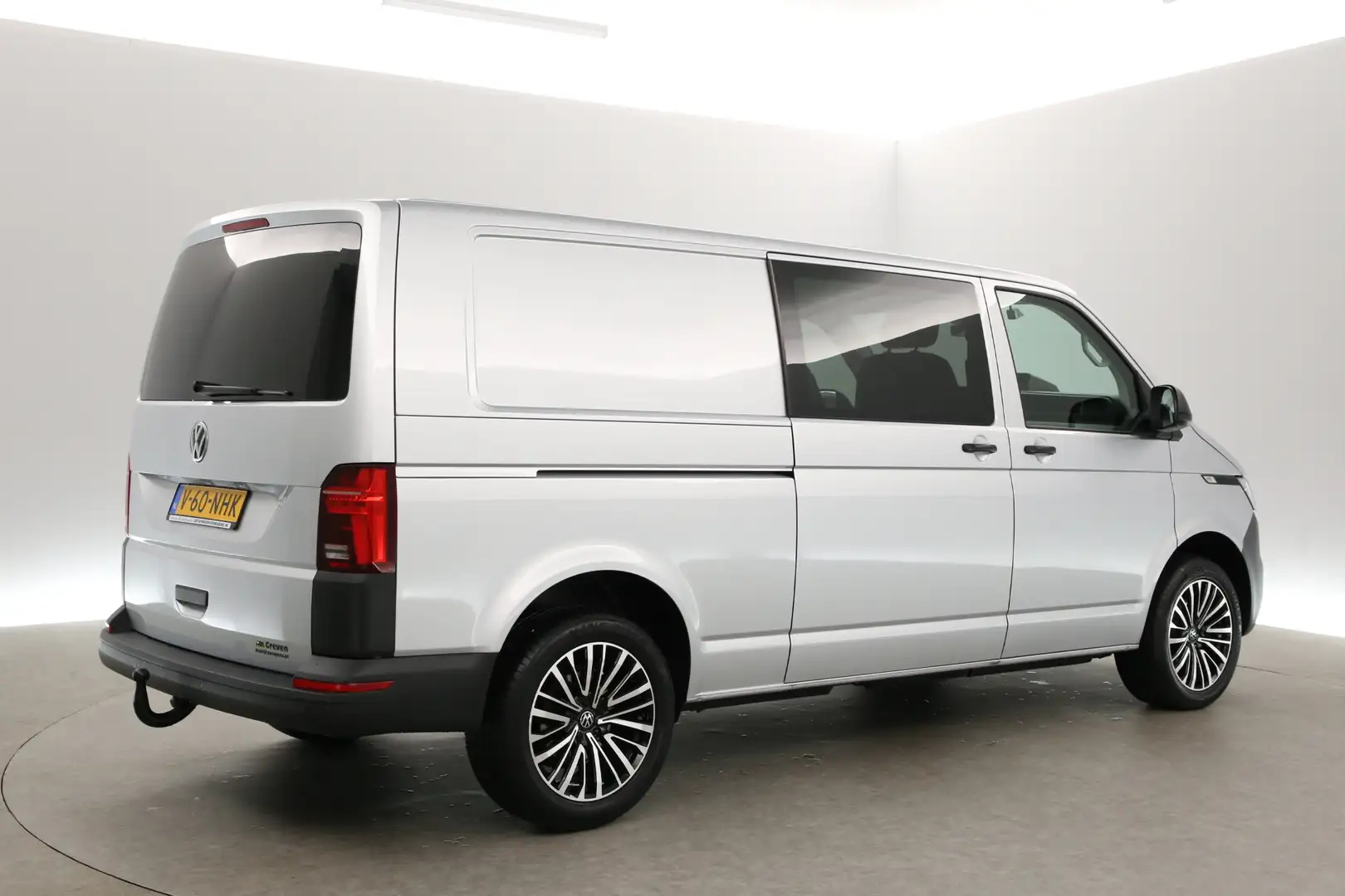 Volkswagen T6.1 Transporter 2.0 TDI 150PK L2H1 | DC | Automaat | Airco | Adap Argent - 2