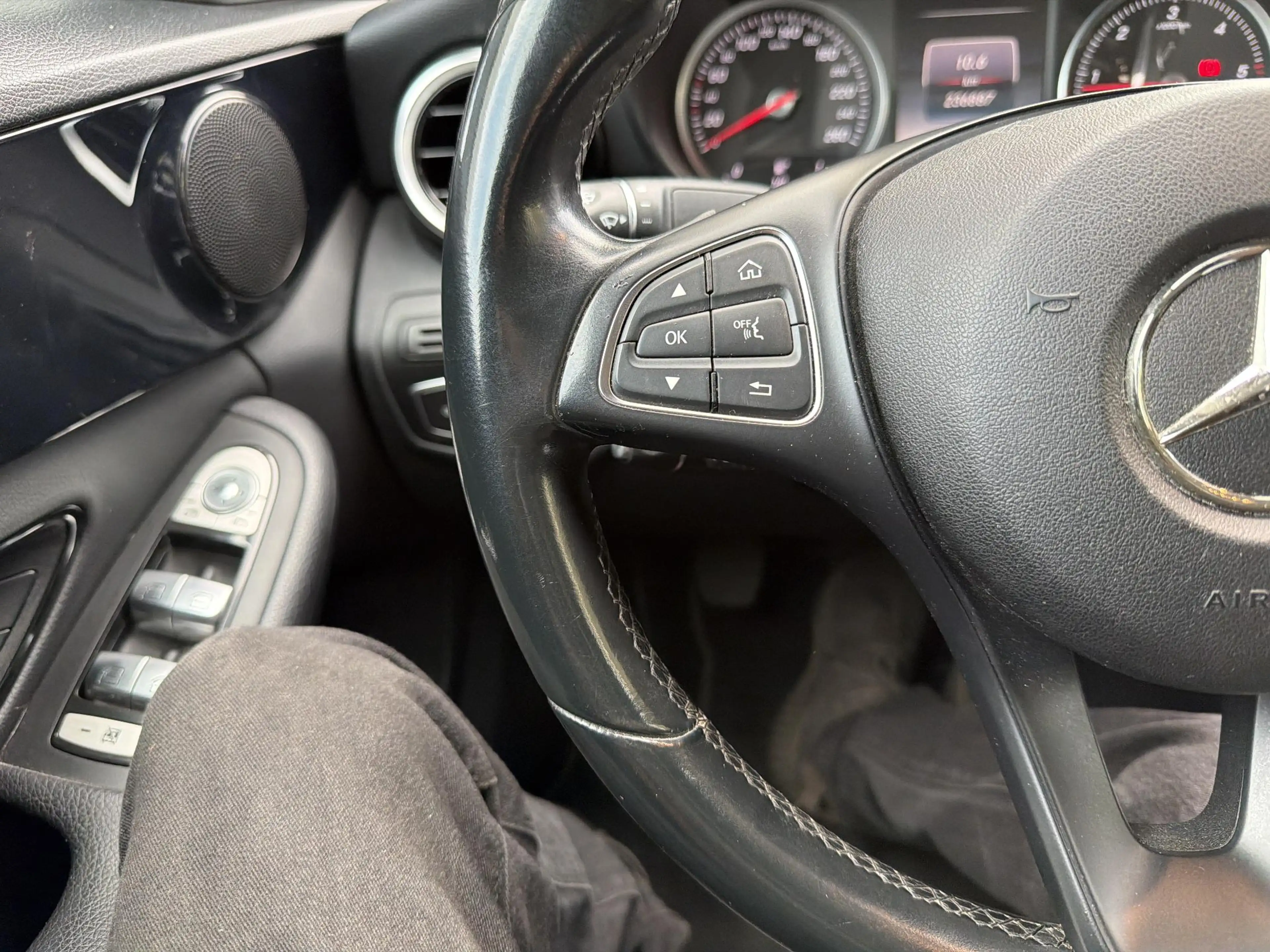 Mercedes-Benz C 220 CDI Ambition | Cruise | Climate | Navi | Trekhaak — photo 10