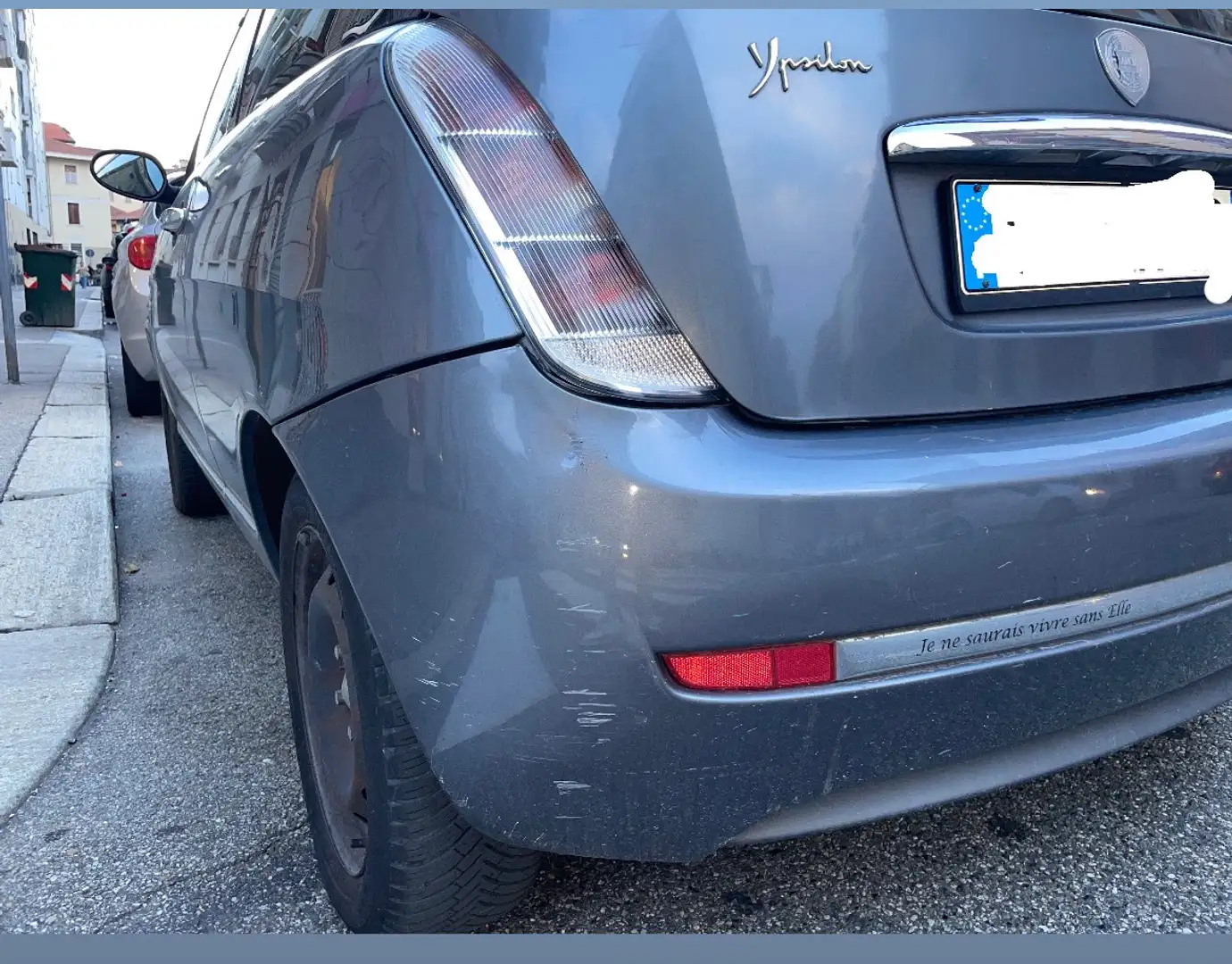 Lancia Ypsilon Ypsilon 1.2 8v Argento Grigio - 1