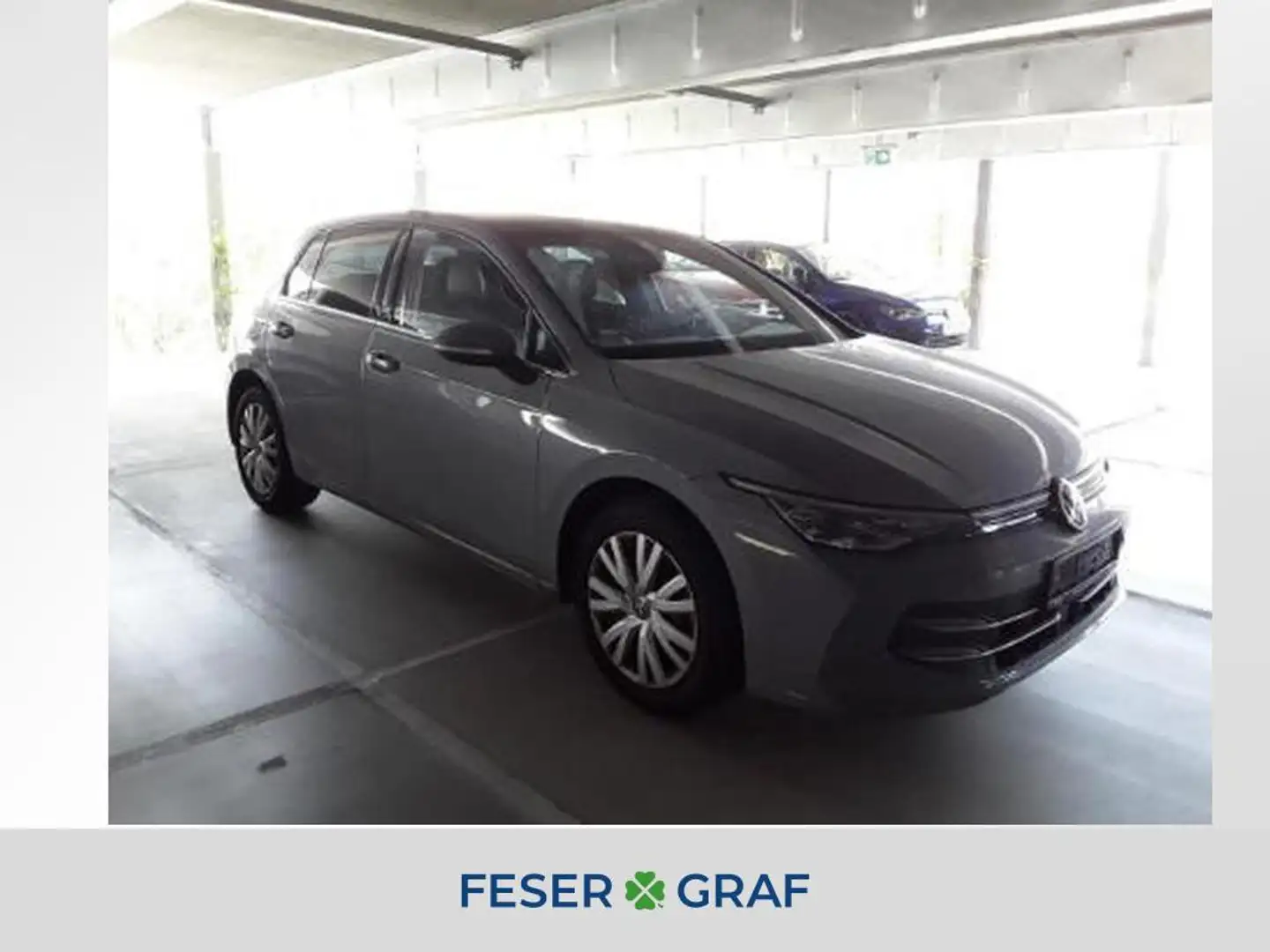 Volkswagen Golf VIII 1.5 eTSI Edition 50 AHK PANO HuD APP Grau - 1