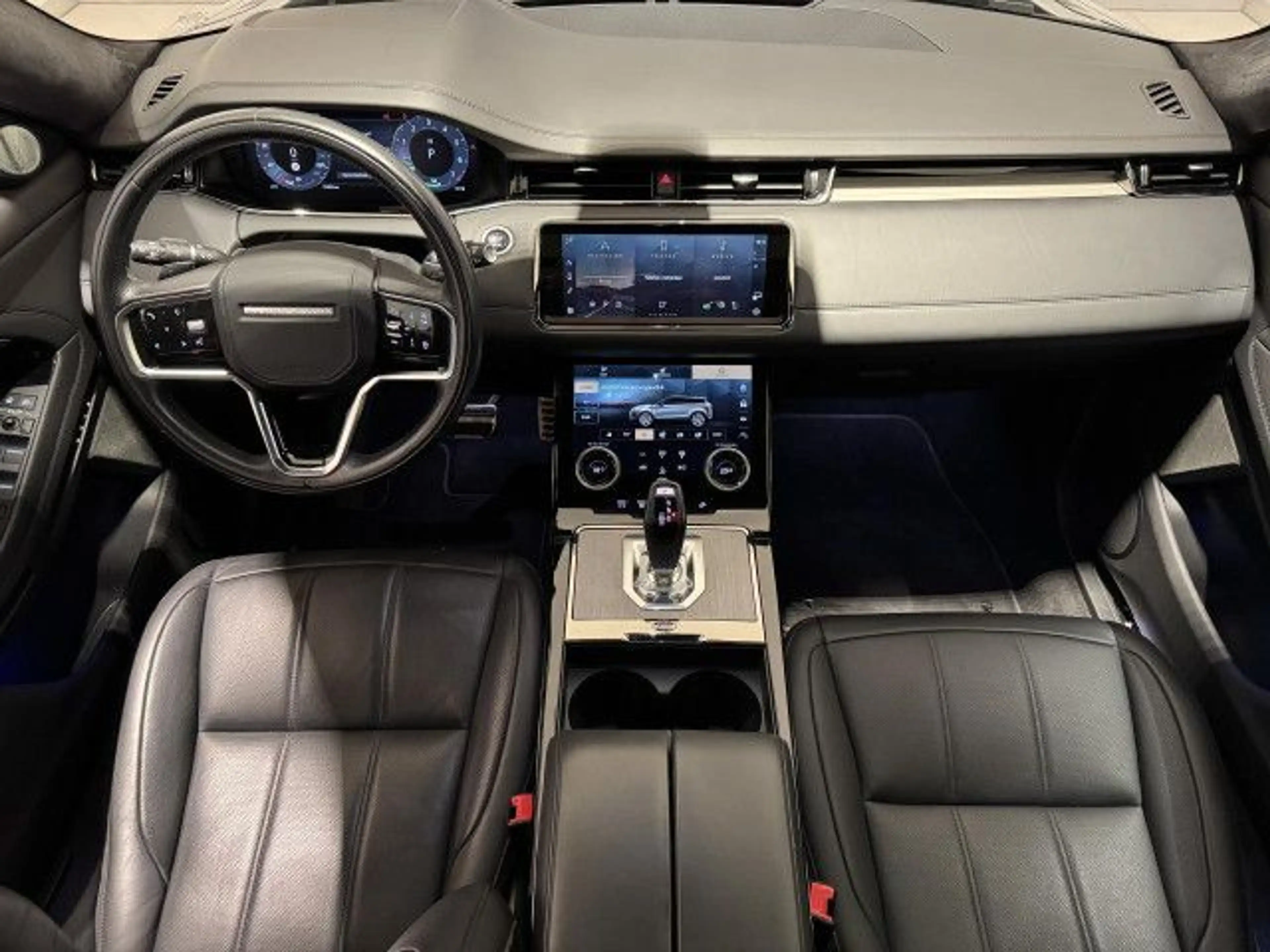 Land Rover Range Rover Evoque P300e Autobio BlackPack AHK 20" — photo 5